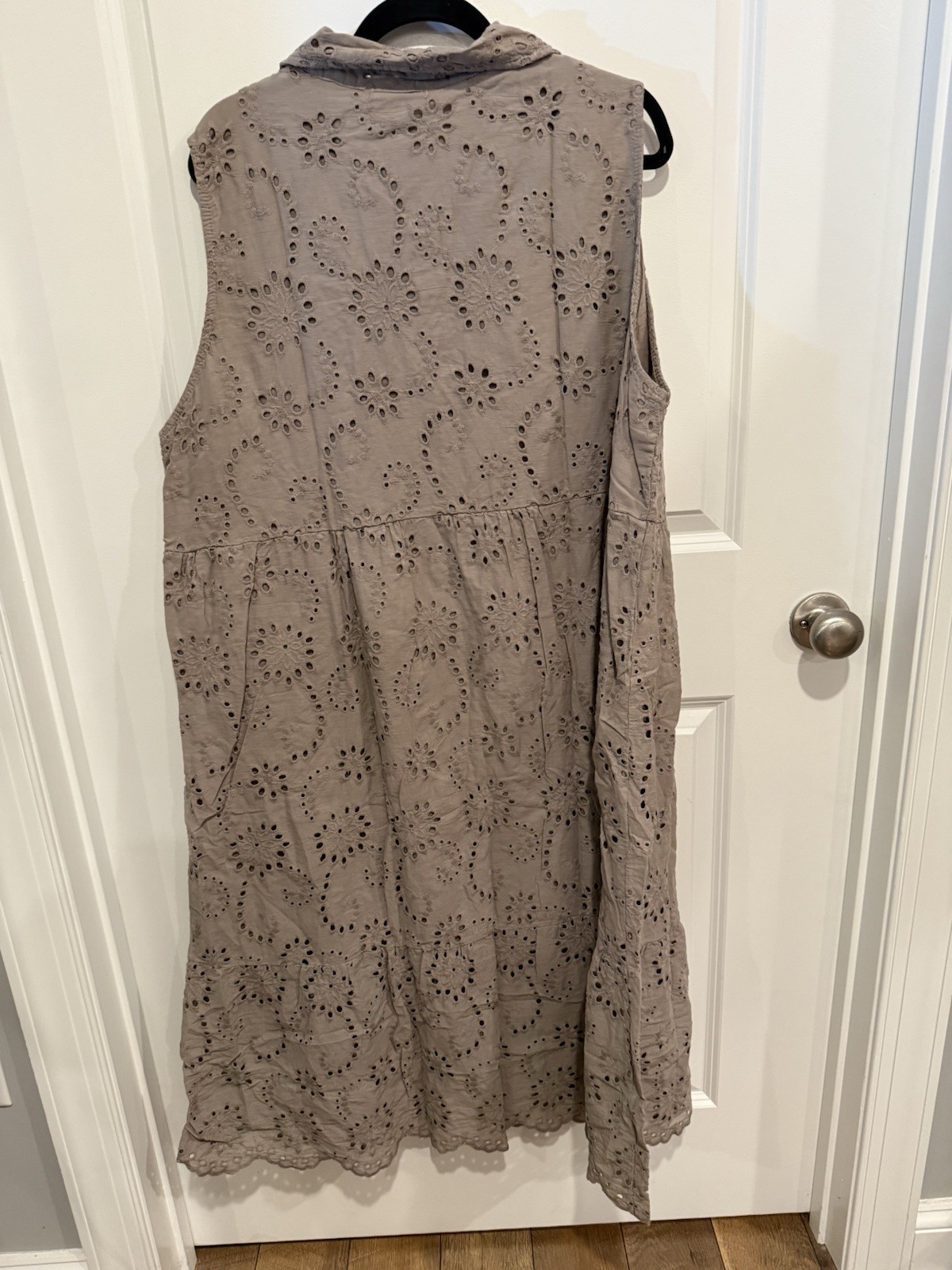 Valentina Naldi Italian Eyelet 100% Cotton Sleeveless Midi Dress Taupe Sz 3X