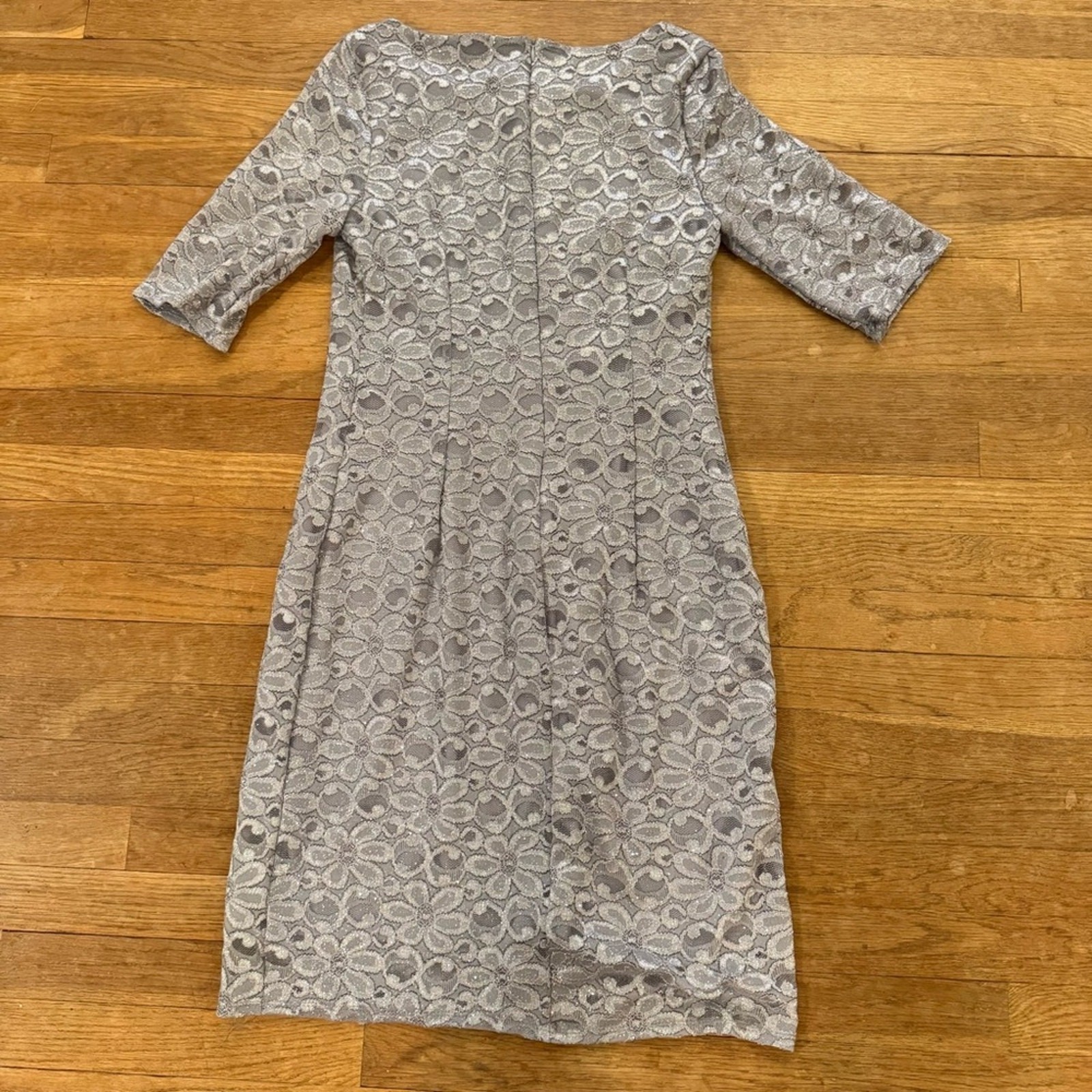 NWT NY Collection gray silver crocheted overlay formal midi shift dress M b41