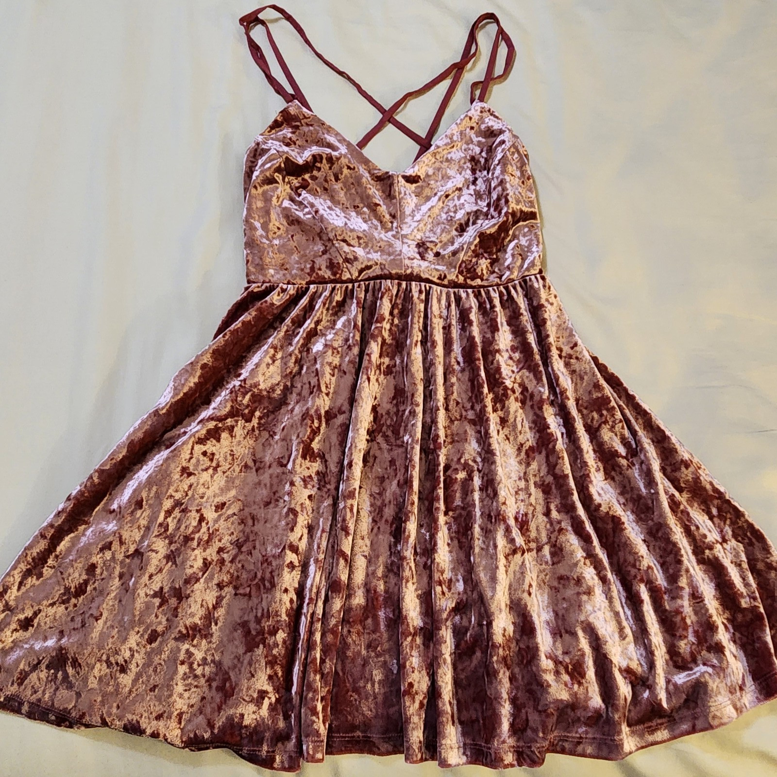 Forever 21 Womens Dress Size MEDIUM Pink Velvet Sundress Adjust Straps Stretch