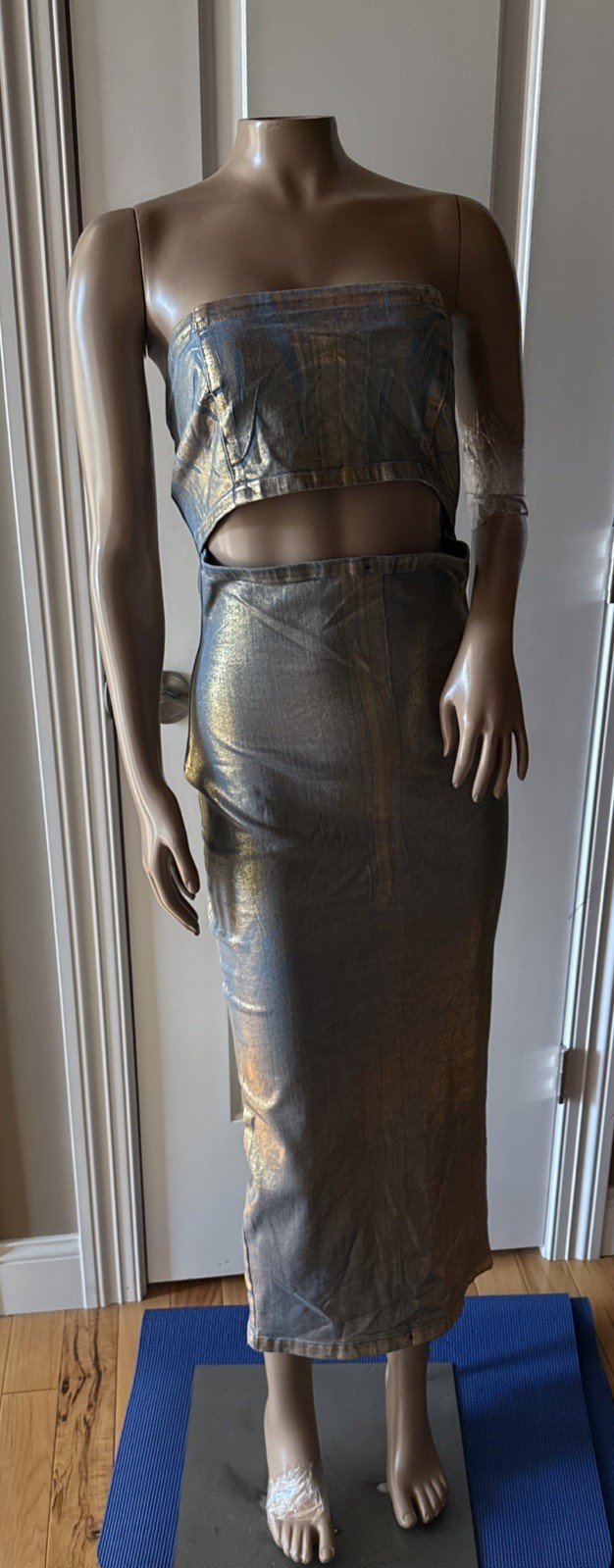 AKIRA Label Im Gold Denim Coated Midi Dress Back Zip Women’s Size L Multi