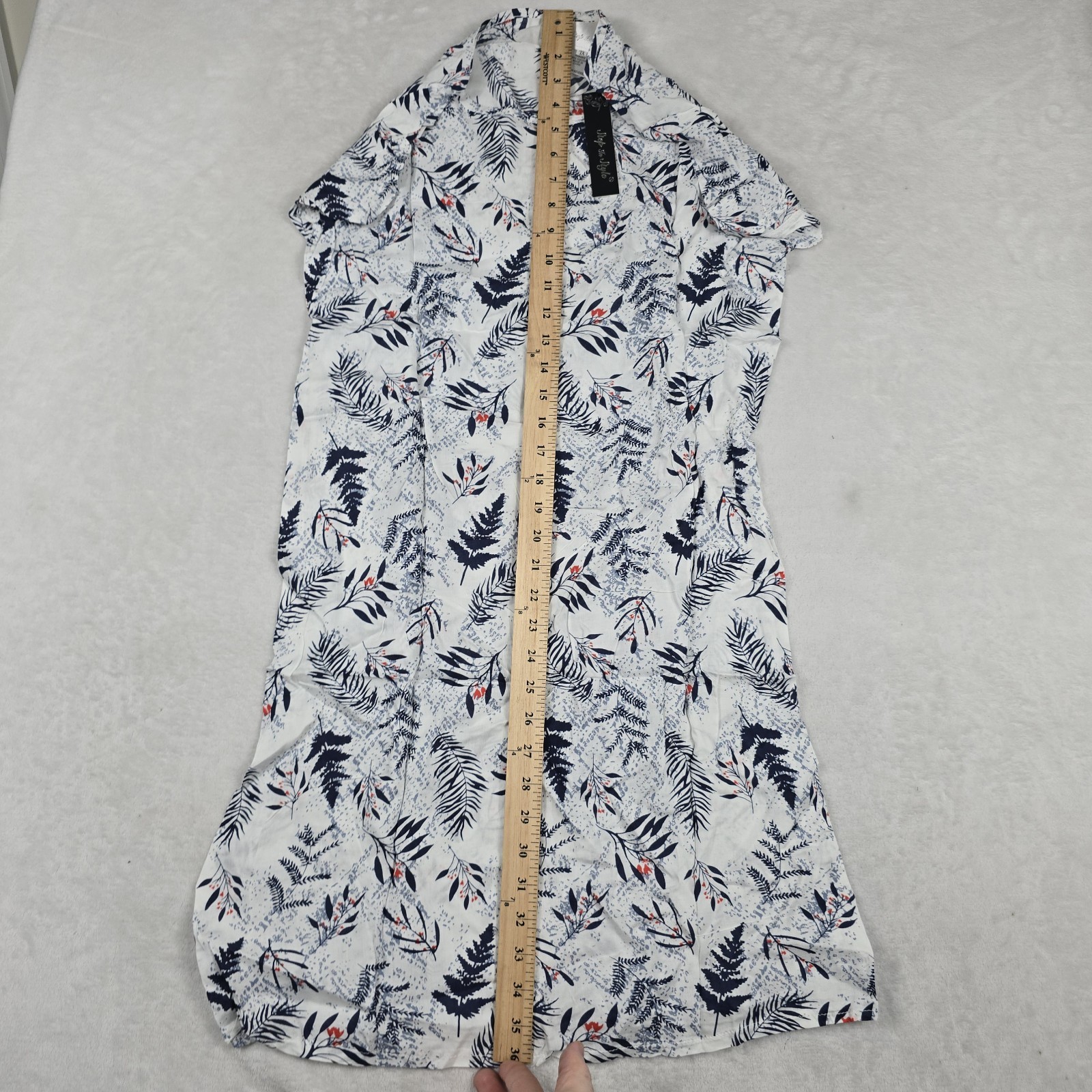 Step In Style Women’s Size XL White Floral Short Sleeve Dress New