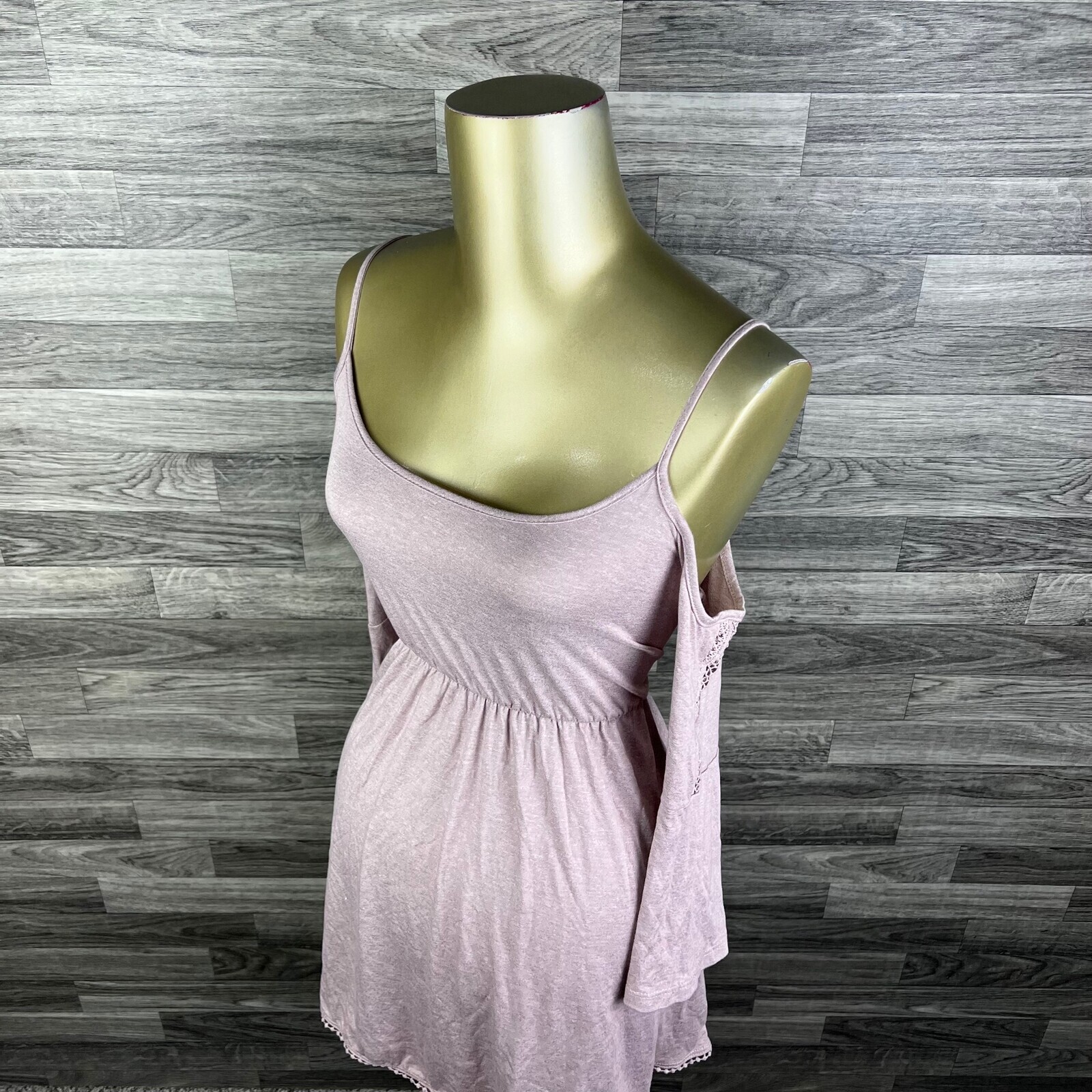 SOPRANO Round Neck Cold Shoulder Sleeve Pink Shirt Dress Women’s Size Medium