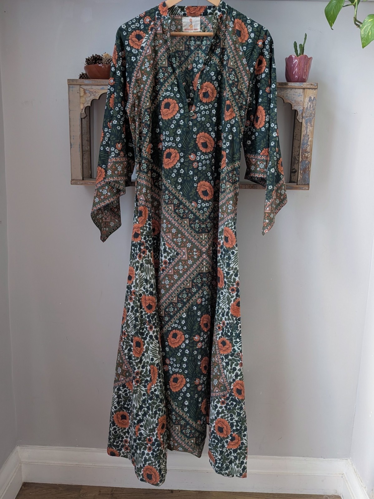 Vintage 70s style Seventies Soul kaftan maxi dress Indian floral s-m UK 6 8 10