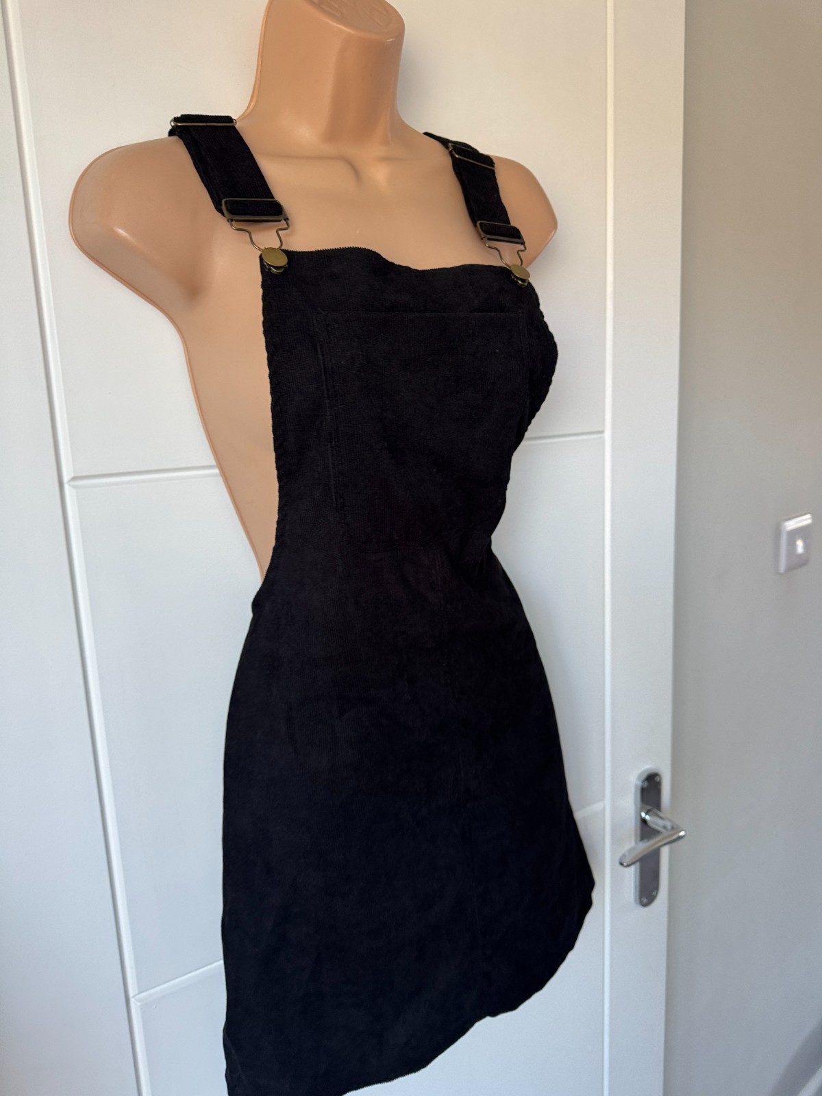 SHEIN Black Corduroy Pinafore Dungaree Mini Dress Pocket Detail S UK 8-10 B92
