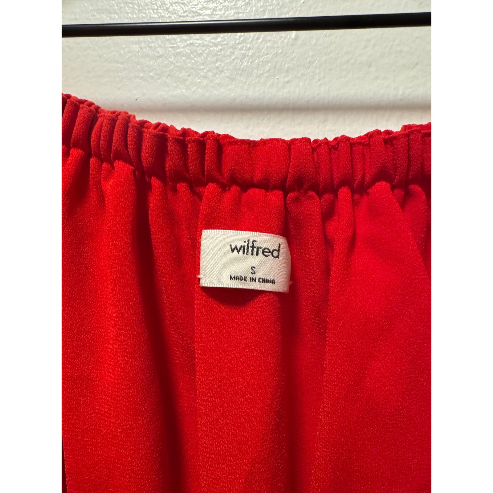 Wilfred Aritzia Red Off The Shoulder Ruffle Mini Dress Small CRL4-80082-28