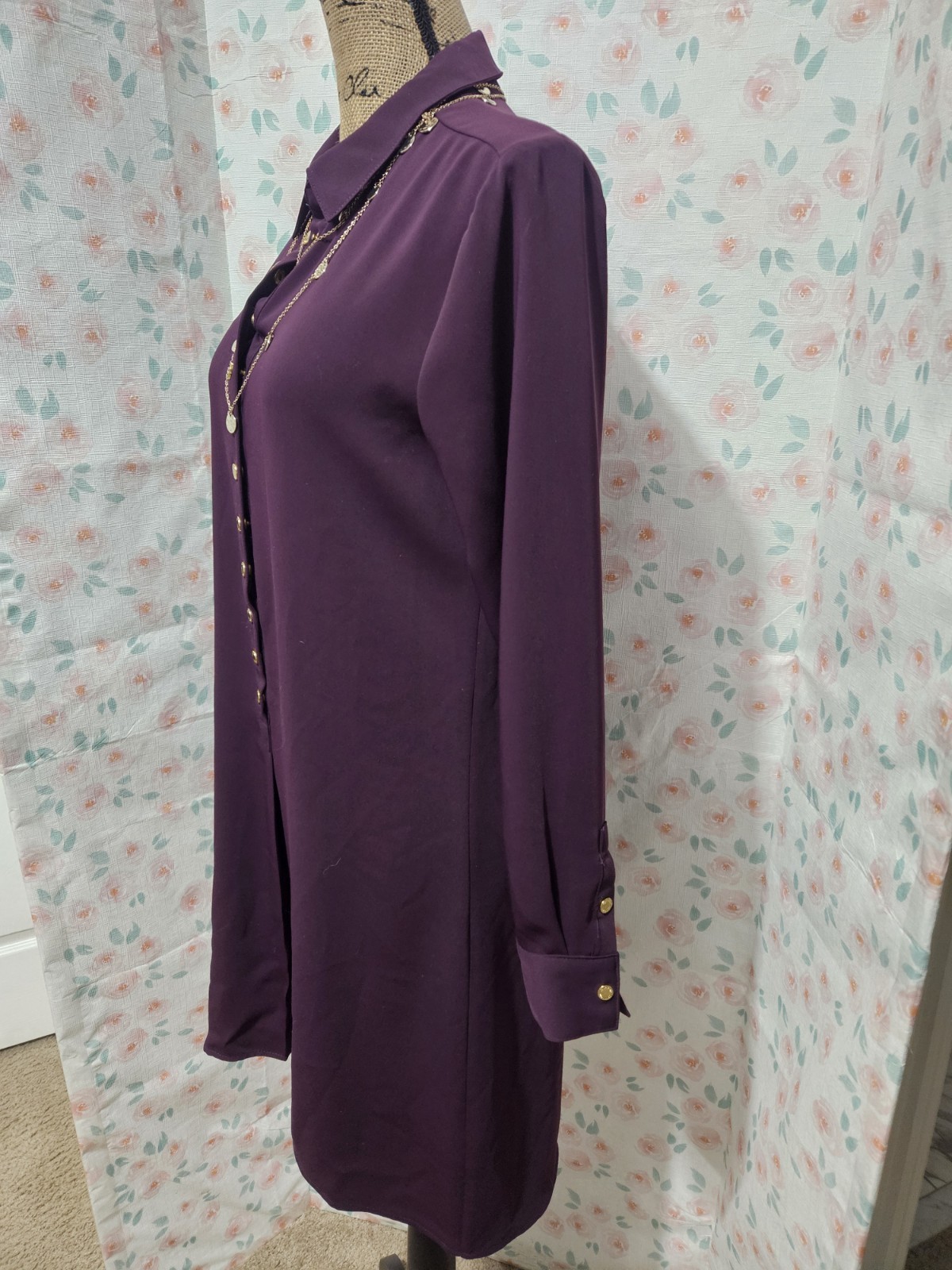 CALVIN KLEIN, WOMEN’S PLUM POLY SNAP FRONT KNEE-LENGTH SHIRT DRESS, SIZE M