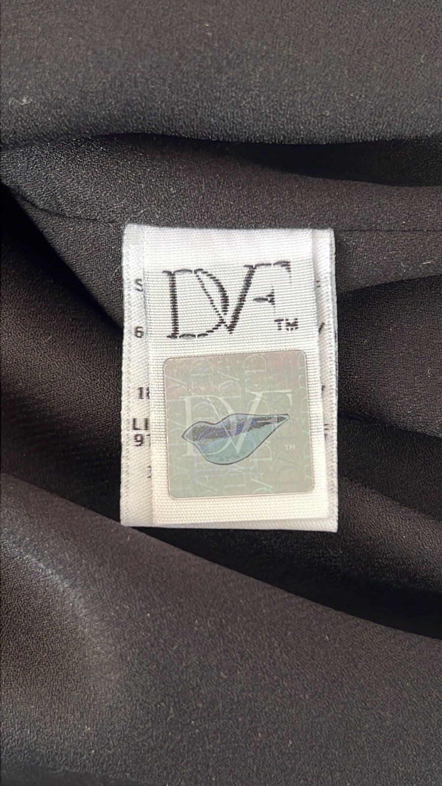 Diane Von Furstenberg 100% silk shift dress size 10