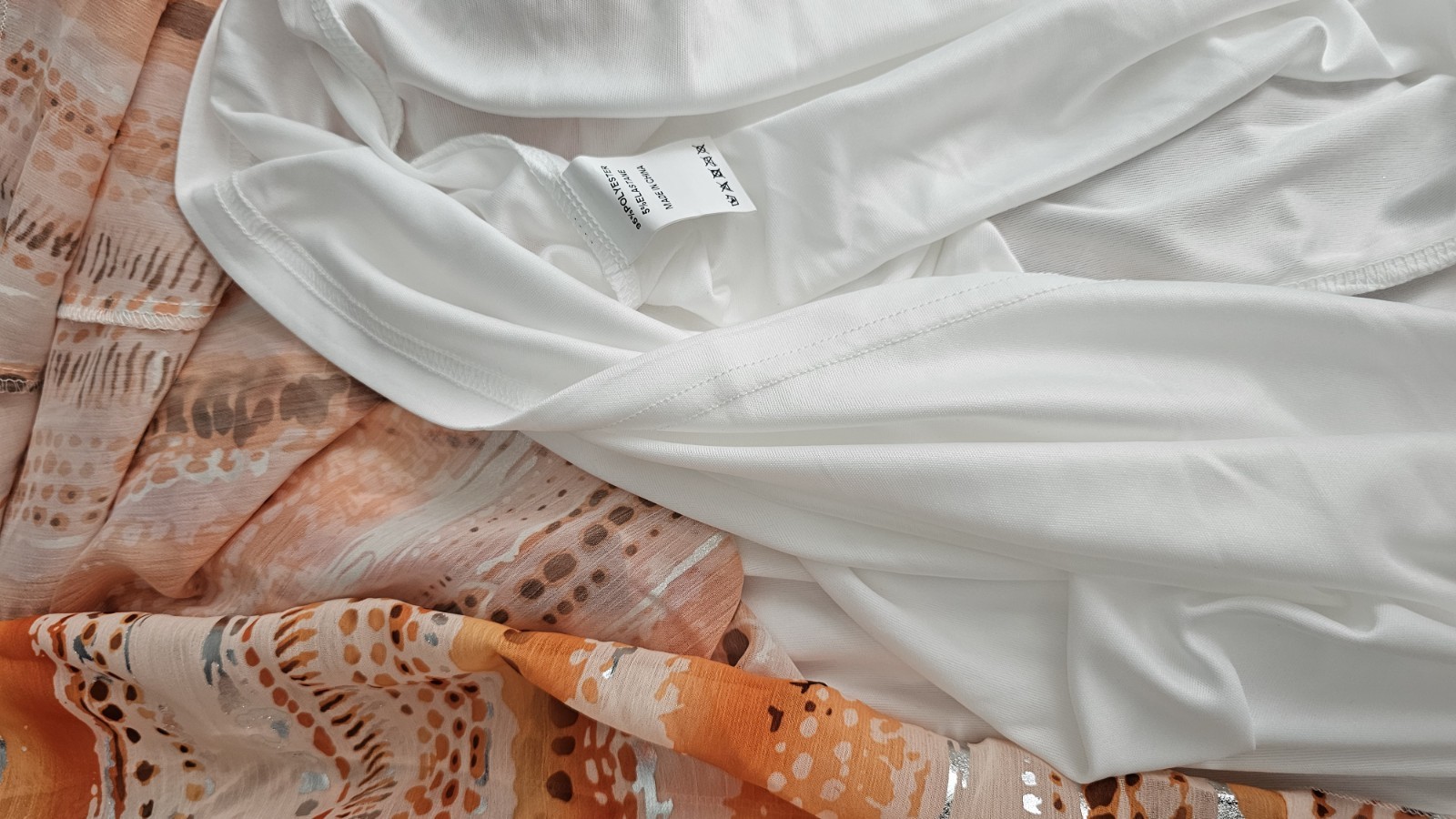 Faeriesty Orange Multicolor Graphic Print Plunging Neck Long Sleeve Belted Dress