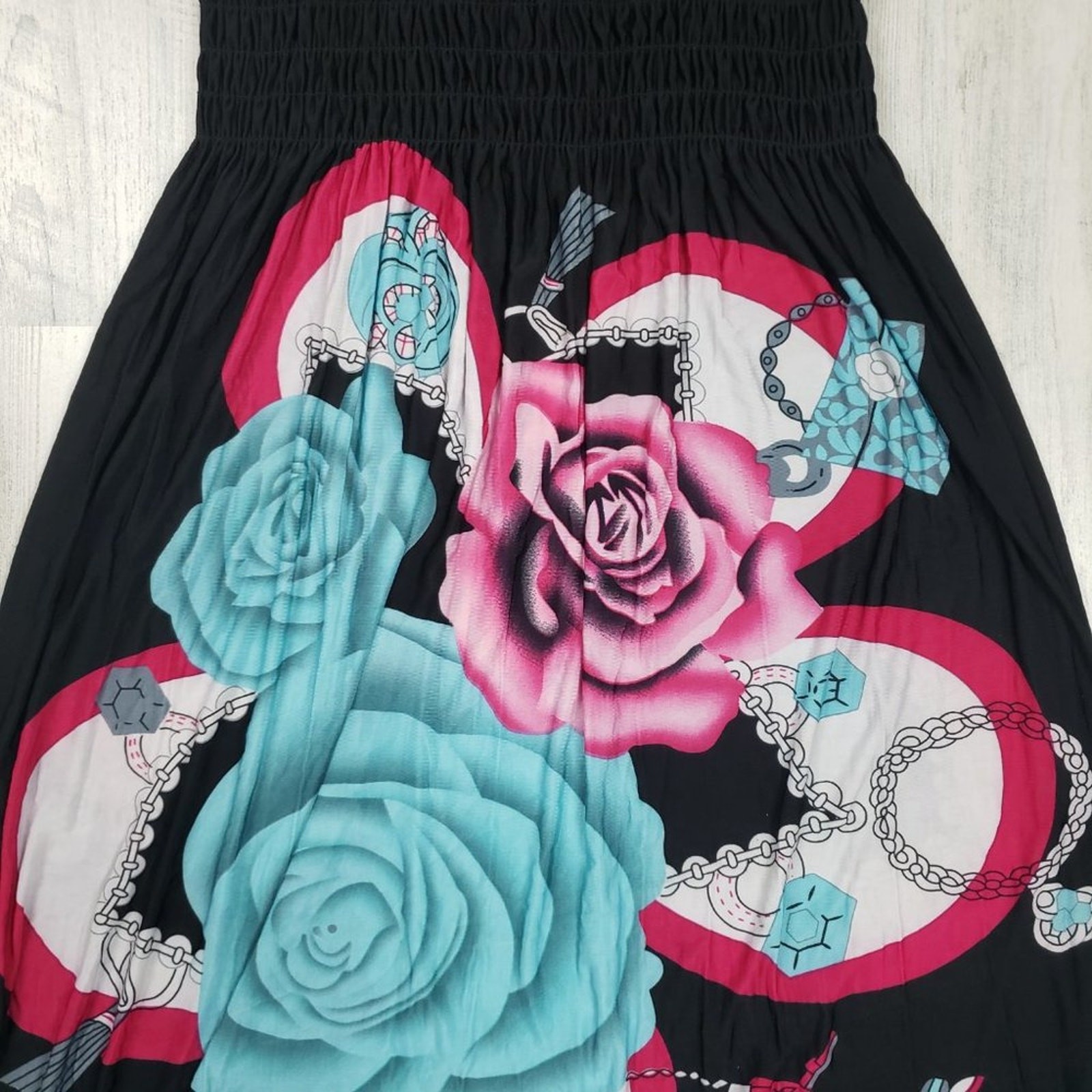 NWT Si Rou Smocked Tie Strap Floral Sundress Women’s Size Medium