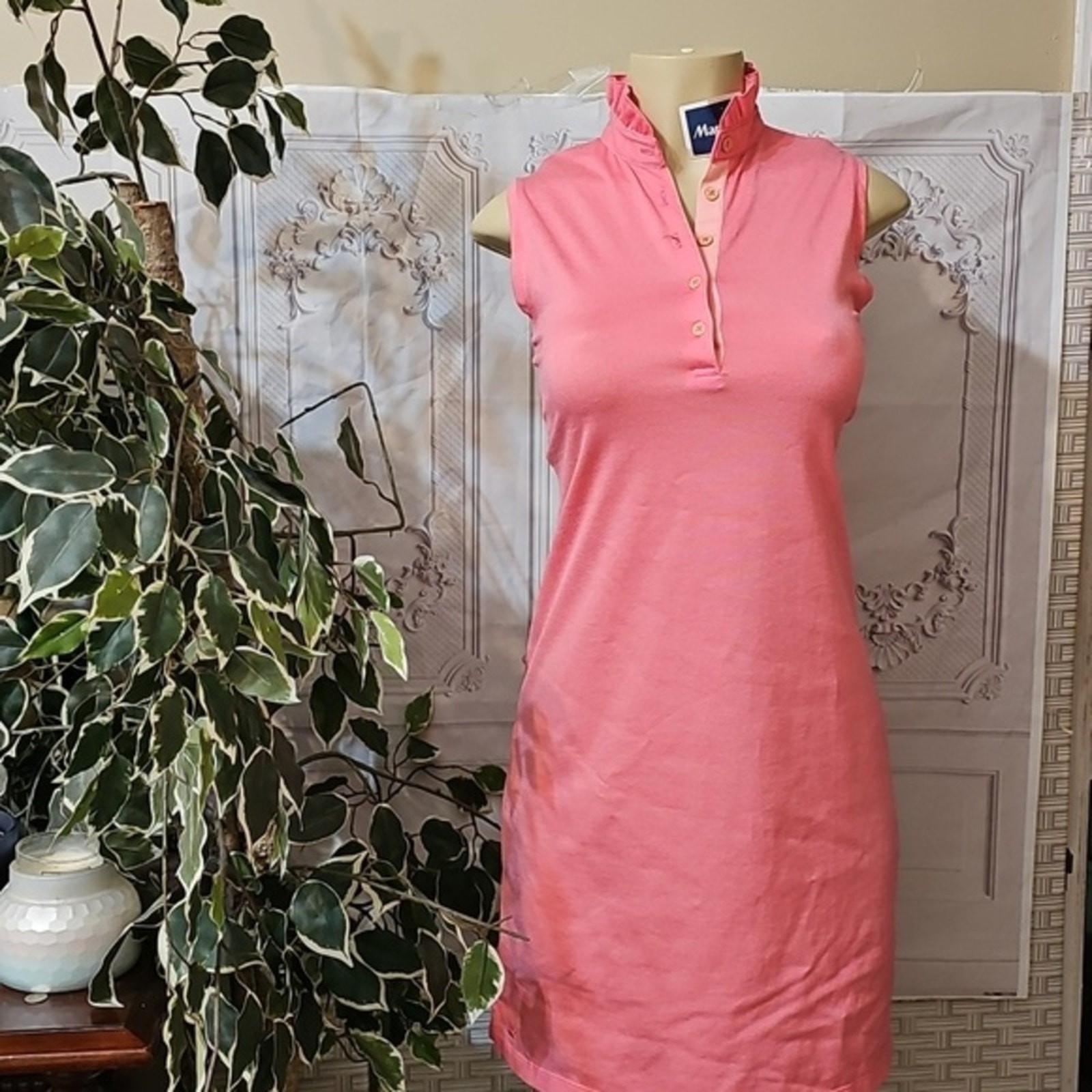 Peter Millar NWT Stand Up Ruffle Collar Coral 5 Button Dress With Back Pocket
