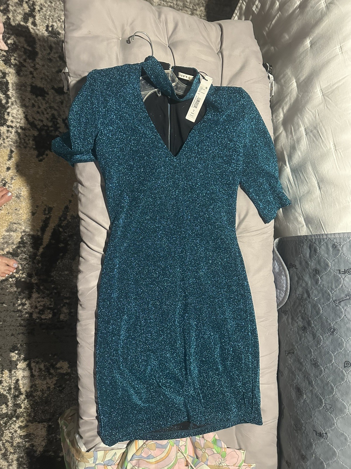 Alice + Olivia Inka Mini Dress SIZE 6 NWT $339