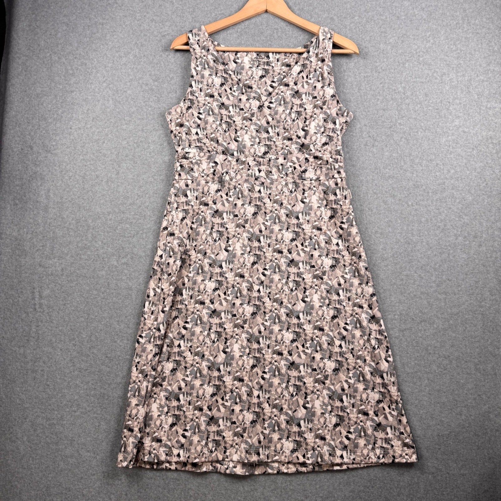 Eddie Bauer Dress Womens Medium Gray Beige Geometric Sleeveless Sundress Travex
