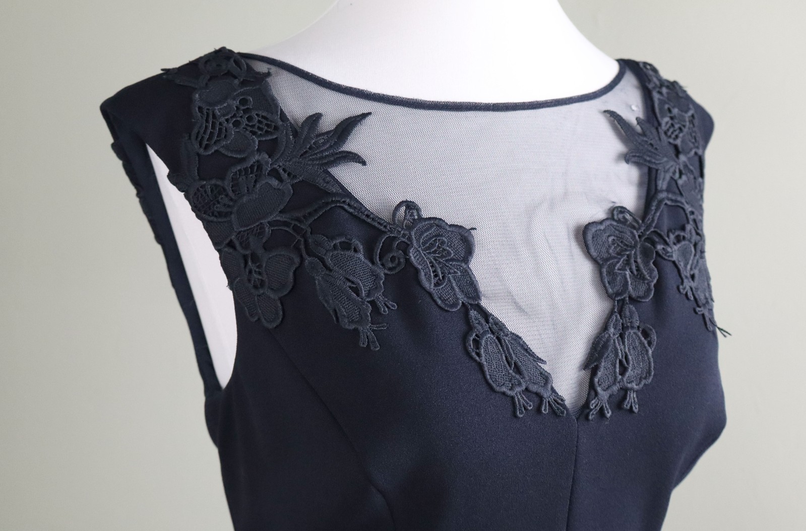 AIDAN MATTOX By Adrianna Papell $295 Mesh Lace Midi Evening Dress Size 6