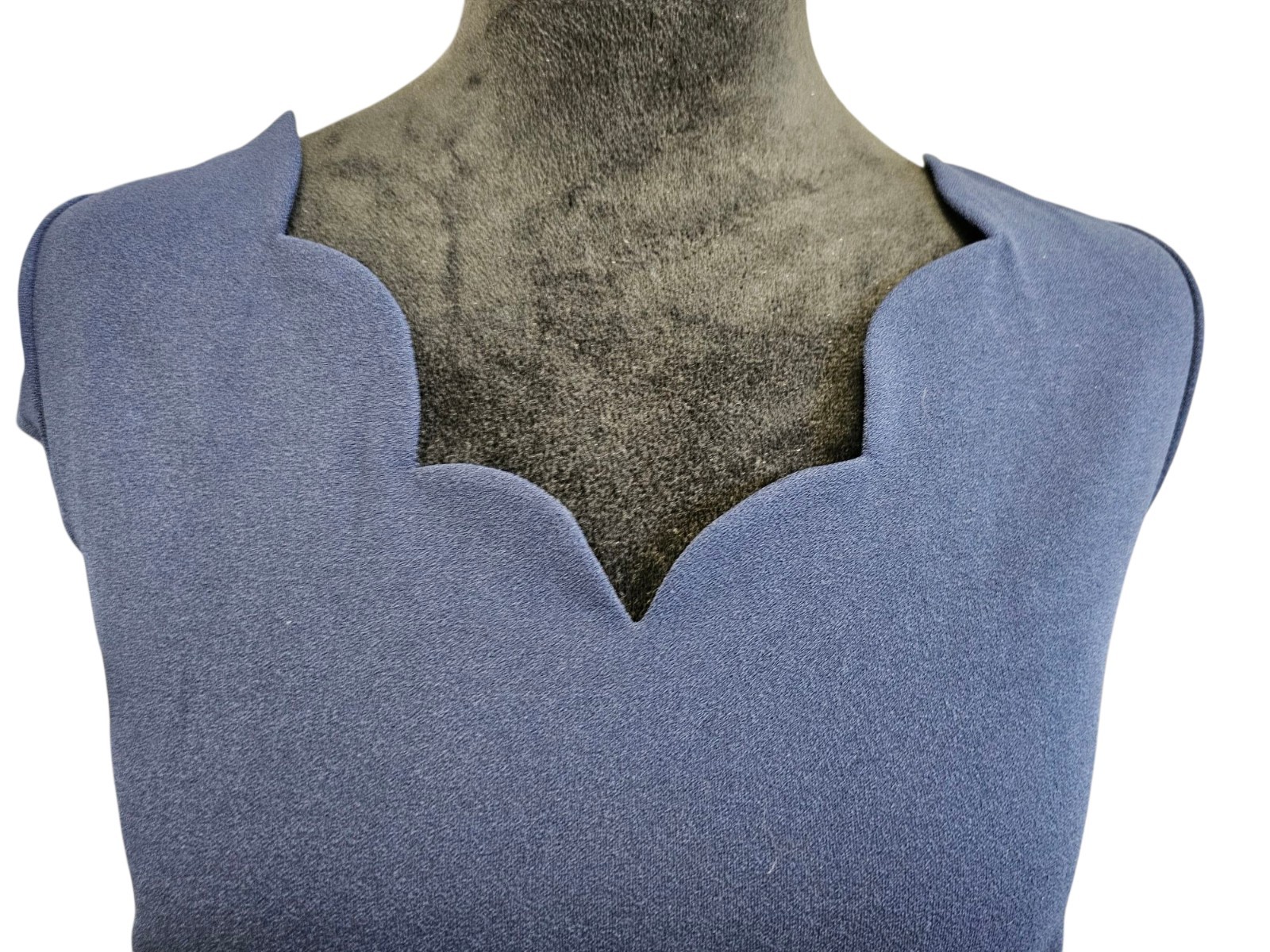 NWT Miusol Vintage Scalloped Neck Detail Ruffle Front Split Small Navy Blue