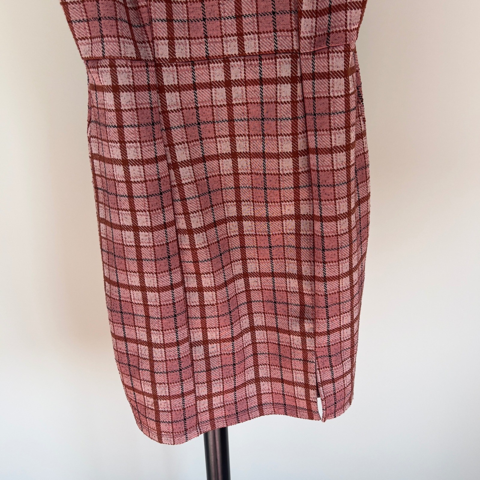 No Comment Pink Plaid Mini Dress Medium NY-LA Adjustable Straps Square Neck Slim