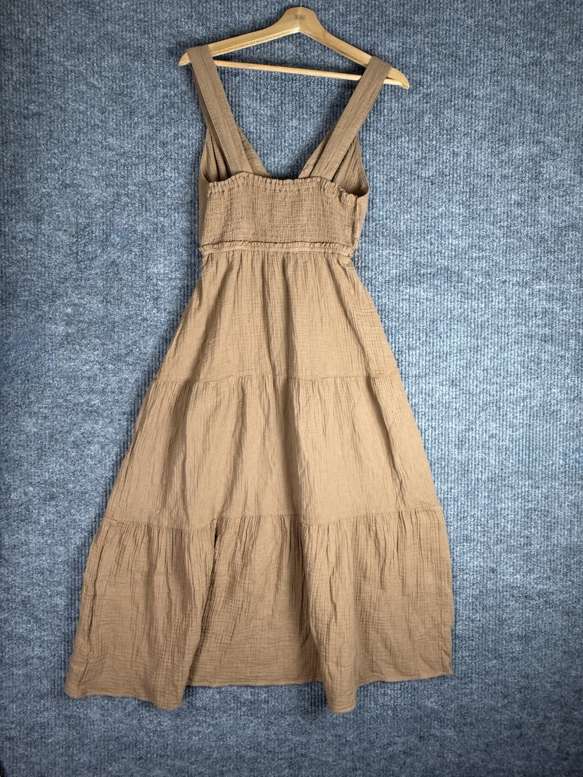 Steve Madden Amira Tiered Cotton Midi Dress Gauze Smocked Brown Tan Toast Size S