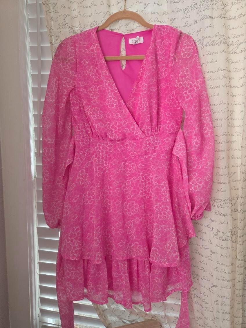 Japna: Long Sleeve Ruffled Short Dress in Chiffon Pink and White Floral Medium