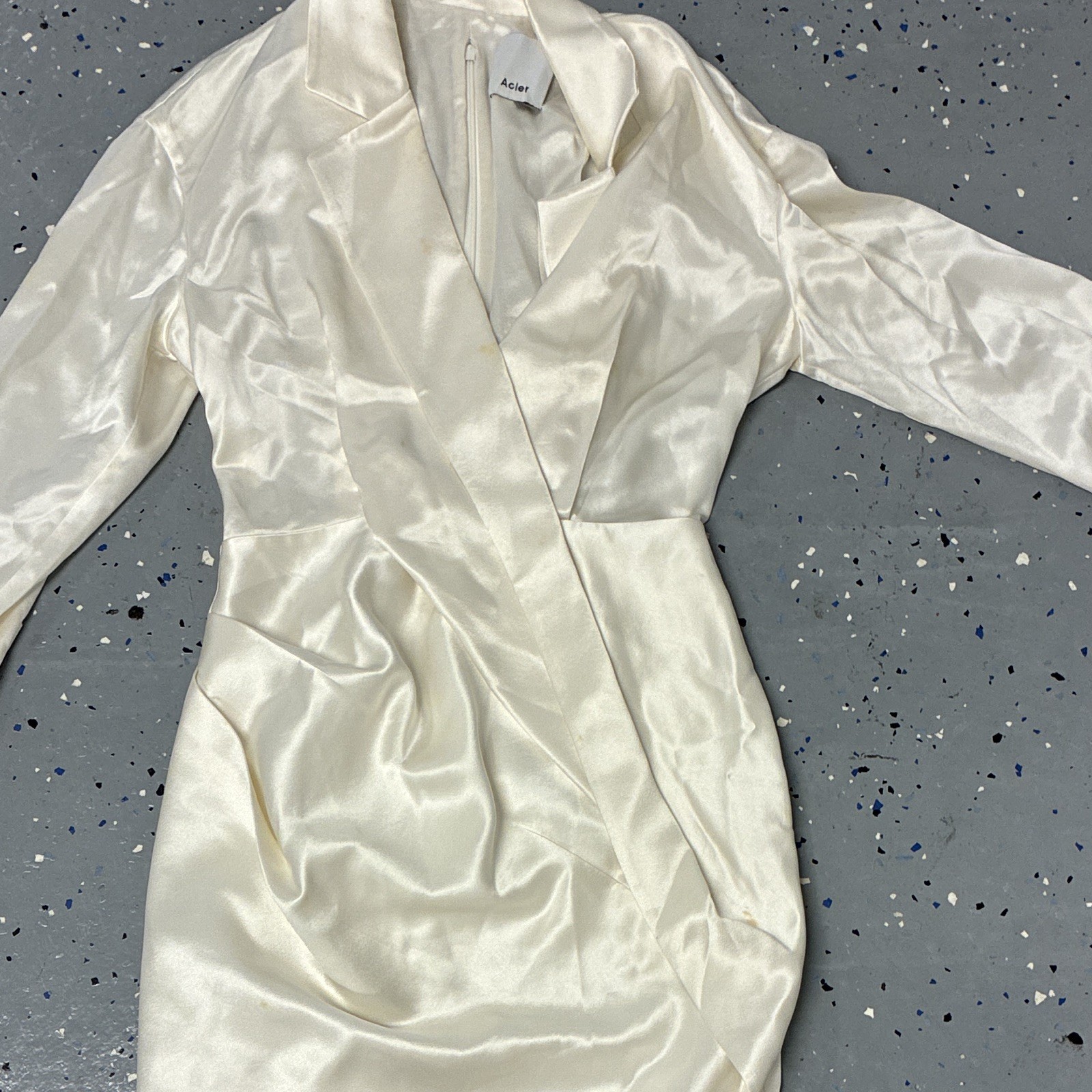 Acler Ivory Satin Lined Long Sleeve V-Neck Zip Mini Dress Button Cuffs size 2