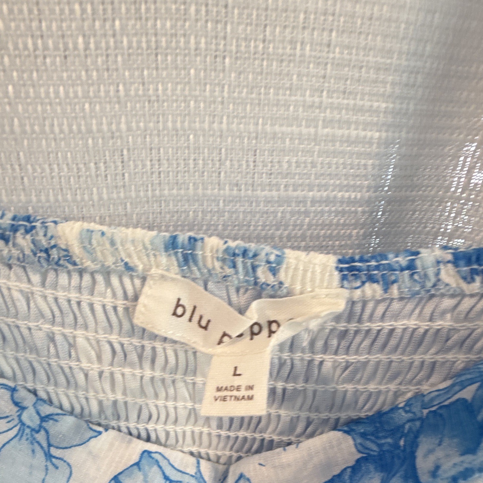 Blu Pepper Women’s L Blue/White Floral Square Neck Smocked Ruffle Midi Sundress
