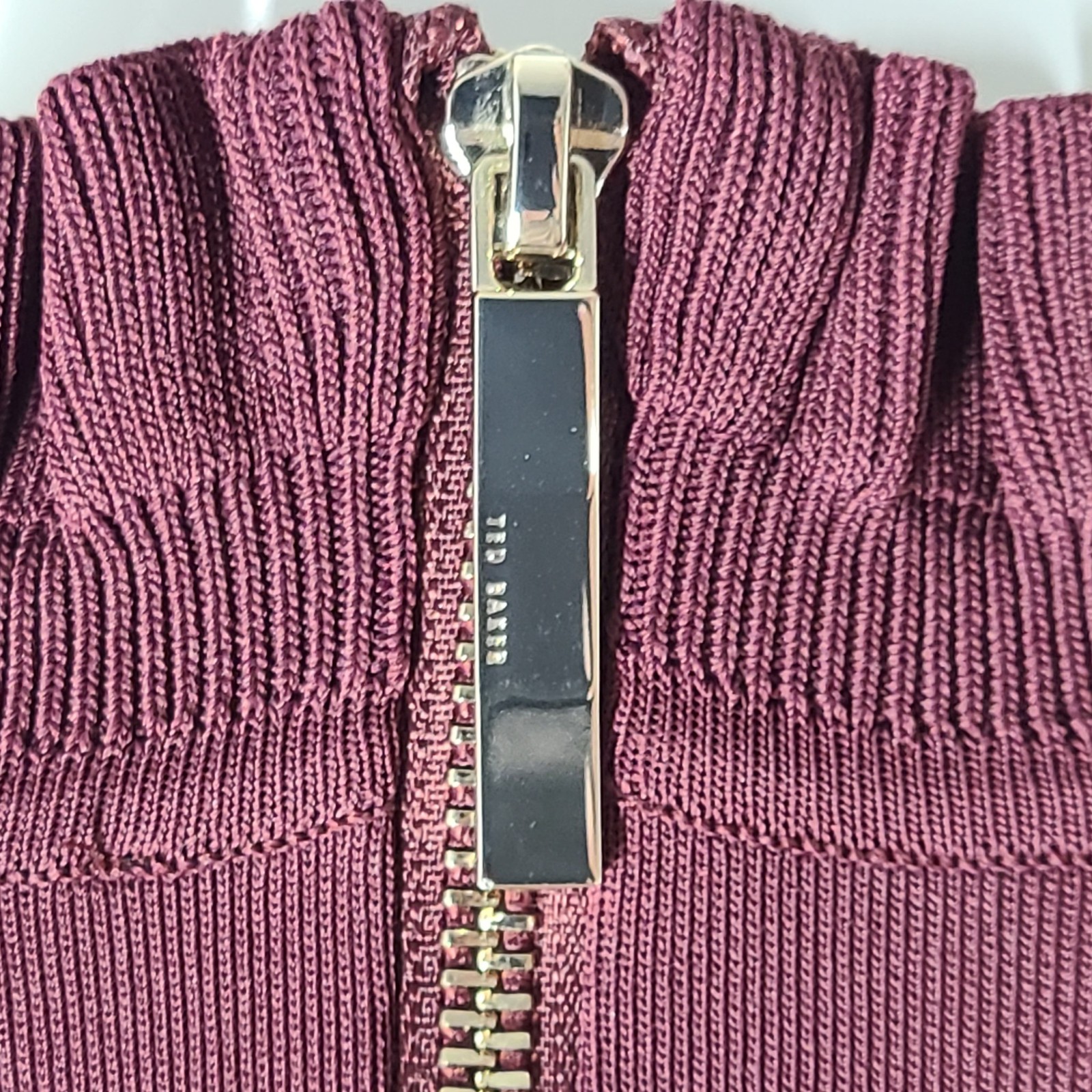 Ted Baker Zadi Cocktail Dress Fit & Flare Frill Neck 258627 Maroon Red Sz M/3