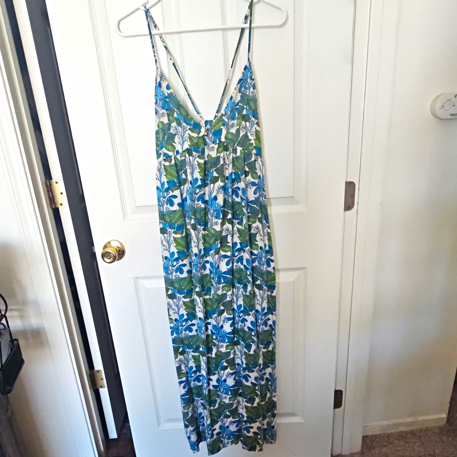 Pataloha Blue Green White Floral V-Neck Strappy Sleeveless Maxi Dress Pockets M