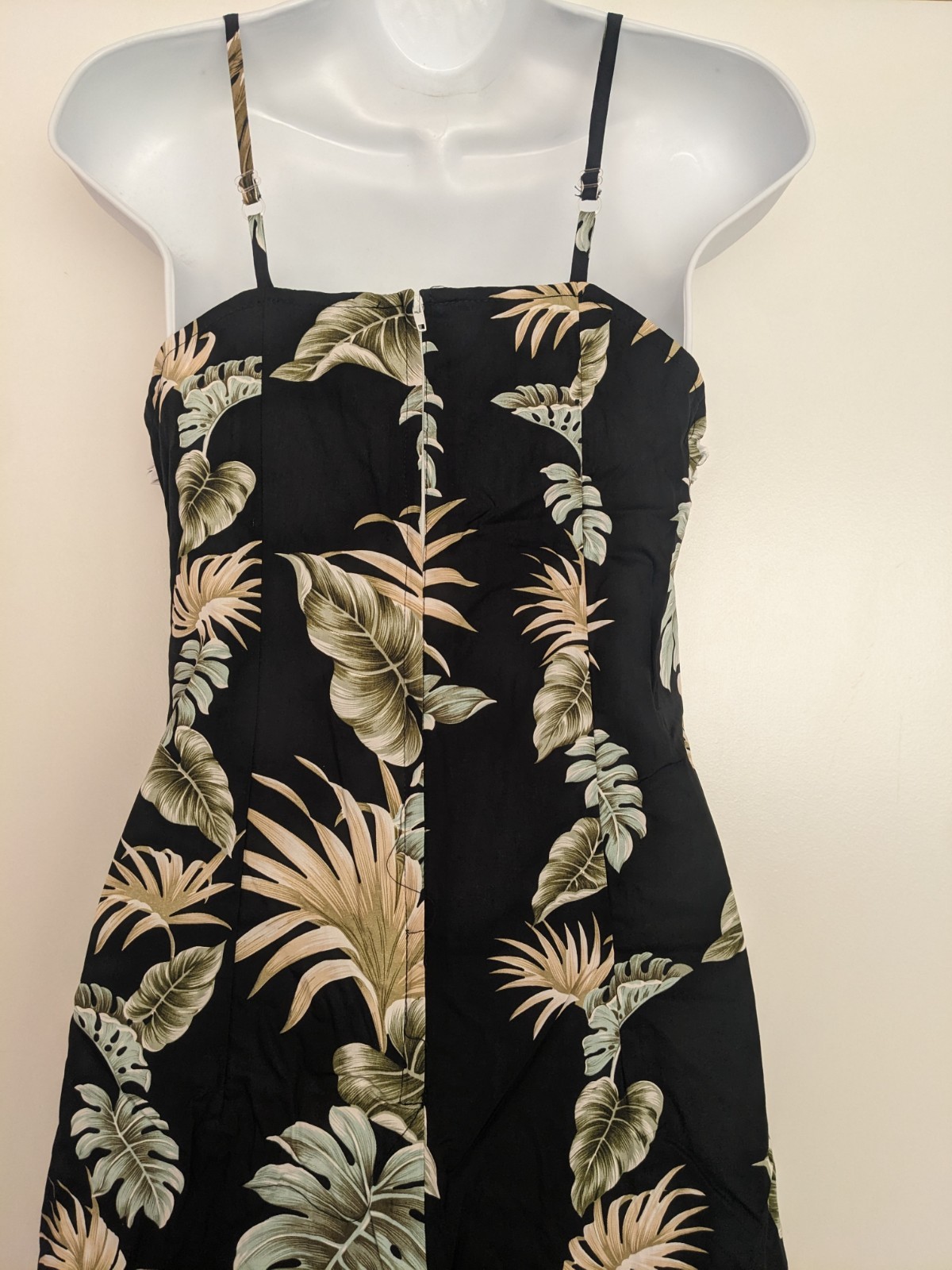 New Ky’s Hawaii Maxi Hawaiian Ruffle Dress Black Leaves floral spaghetti strap