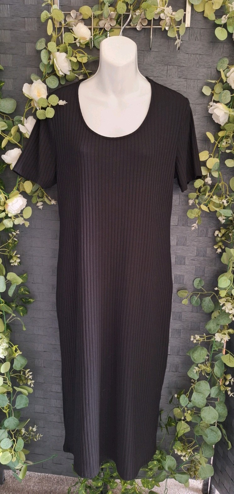 black stretch ribbed autumn winter midi dress uk 16/ 18 immaculate worn once