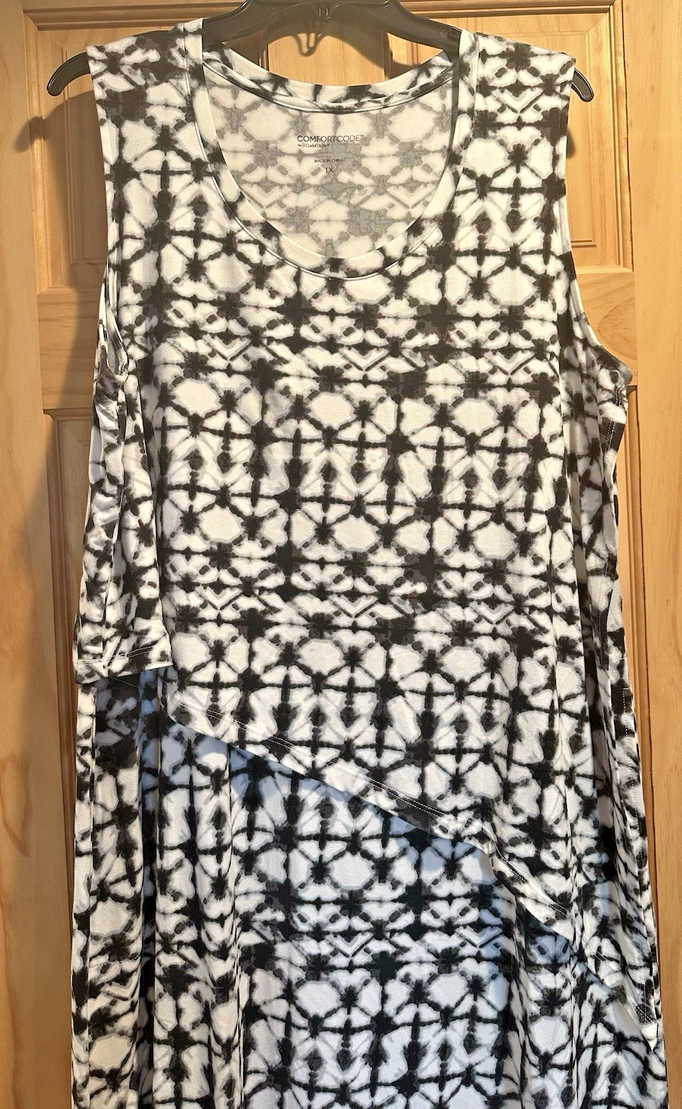 Comfort Code by Cuddl Duds Women’s 1X Sleeveless Swing Dress Black White Stretch