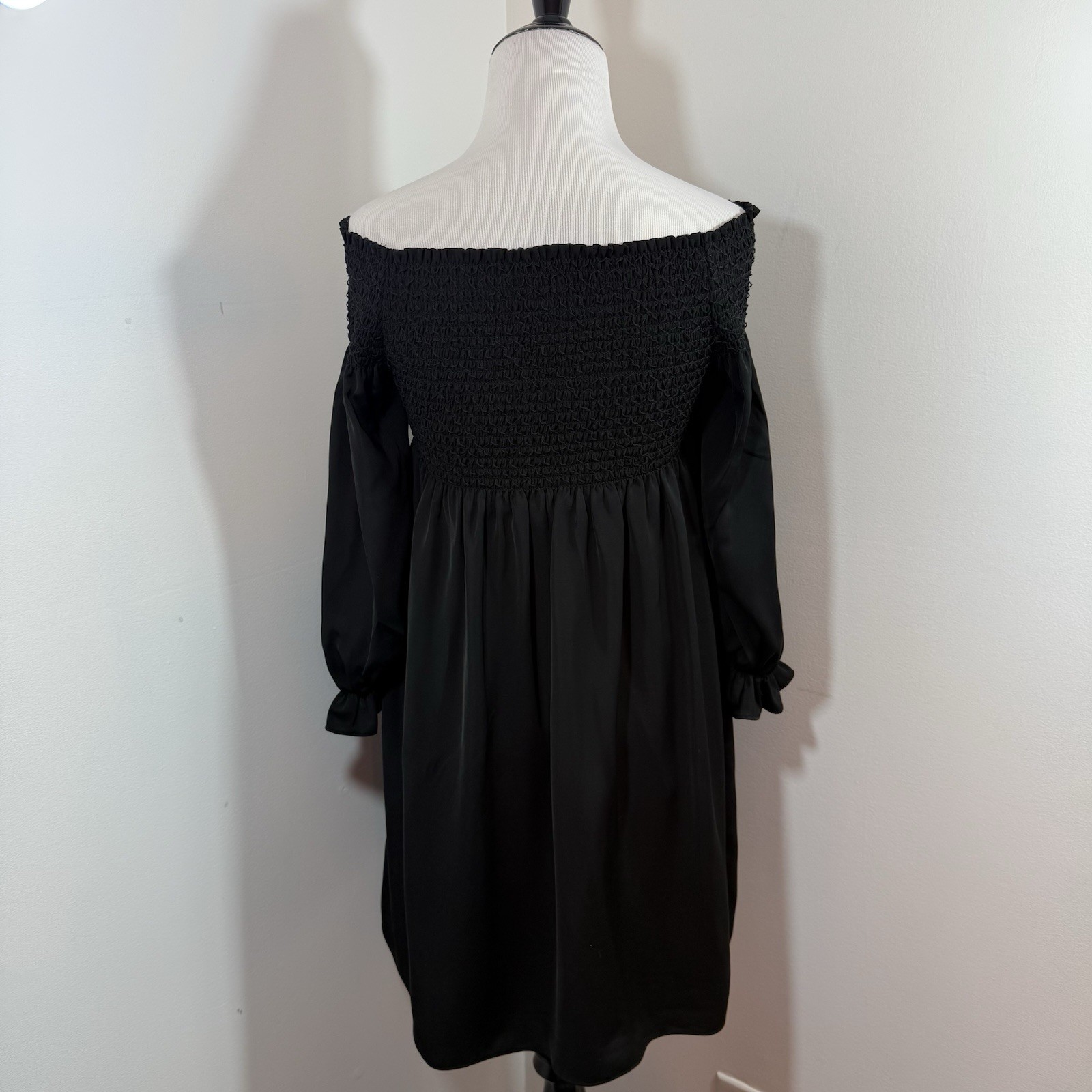 Tuckernuck Jade Melody Tam Smocked Shift Dress XS Black Satin Silky Tunic