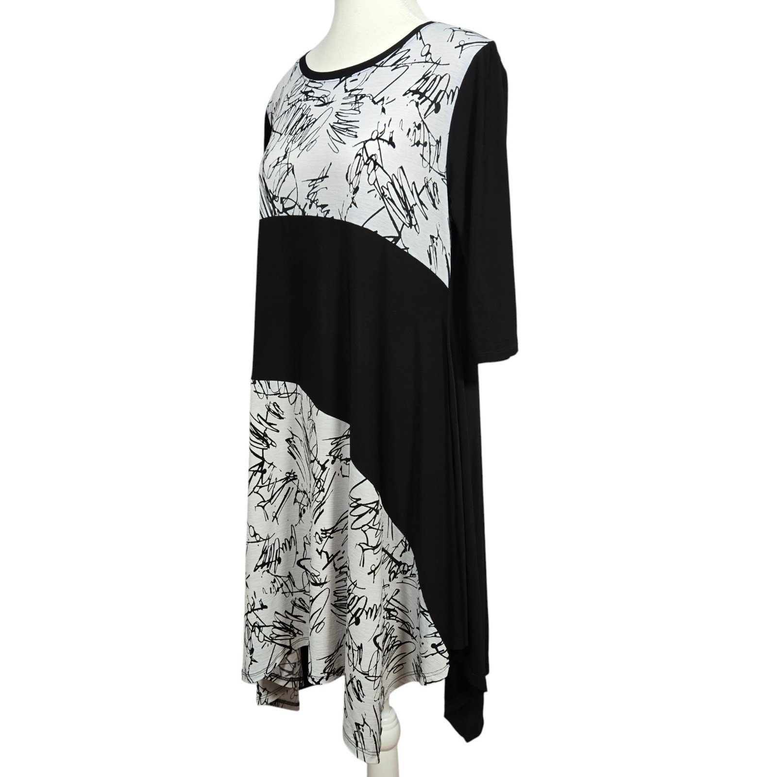 Chalet et Ceci Black White Dress Size S Abstract Asymmetrical Artsy Lagenlook