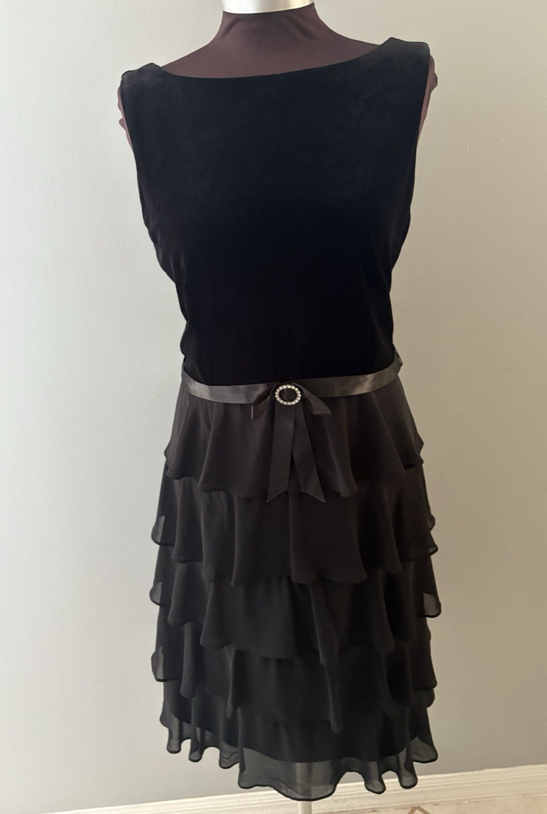 Vintage Jessica Howard Dress 14 Velvet Tiered Ruffles Formal Whimsigoth Party