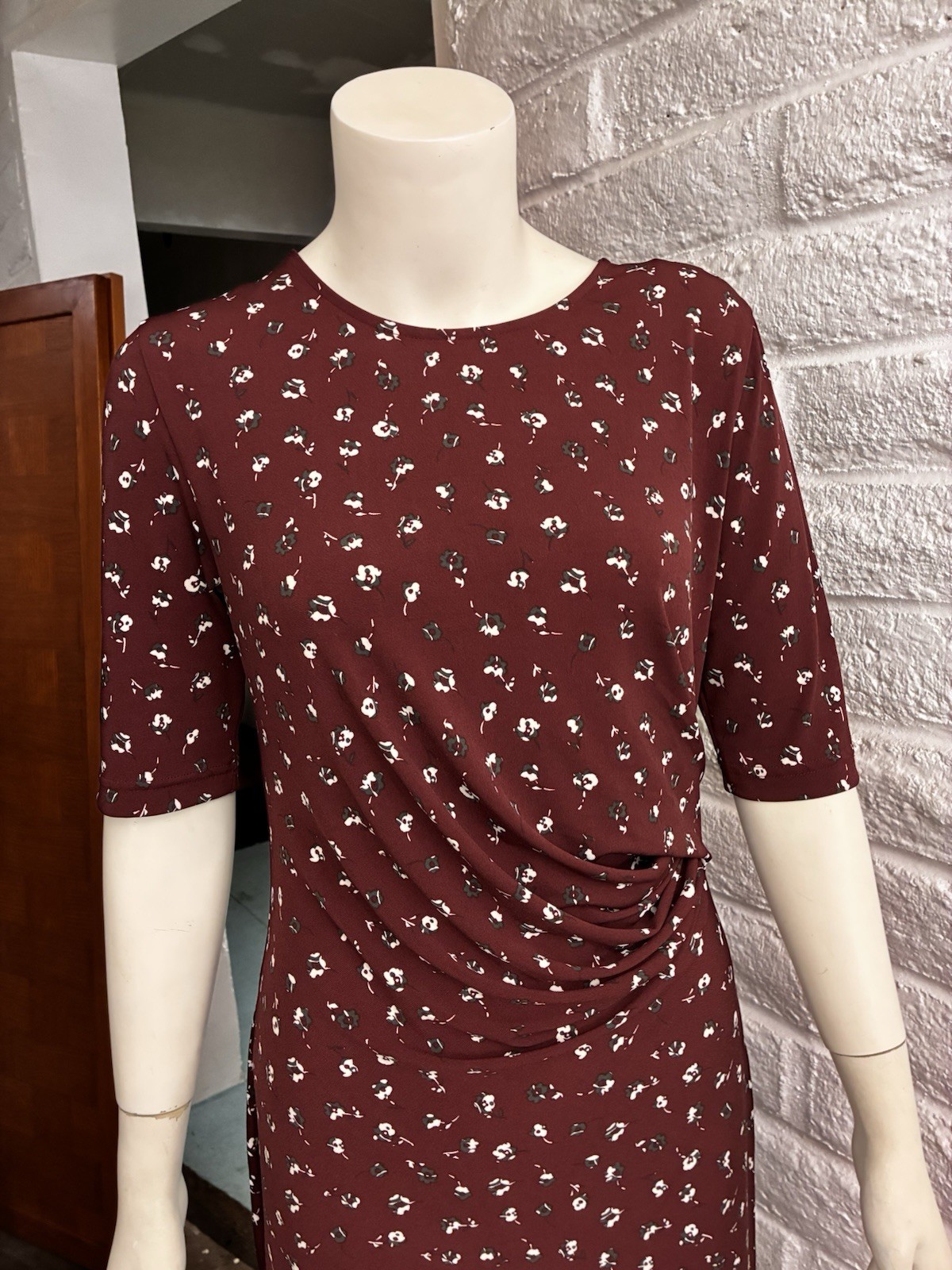 Banana Republic Burgundy Wildflower Print Ruched Flattering Fit Dress S EUC