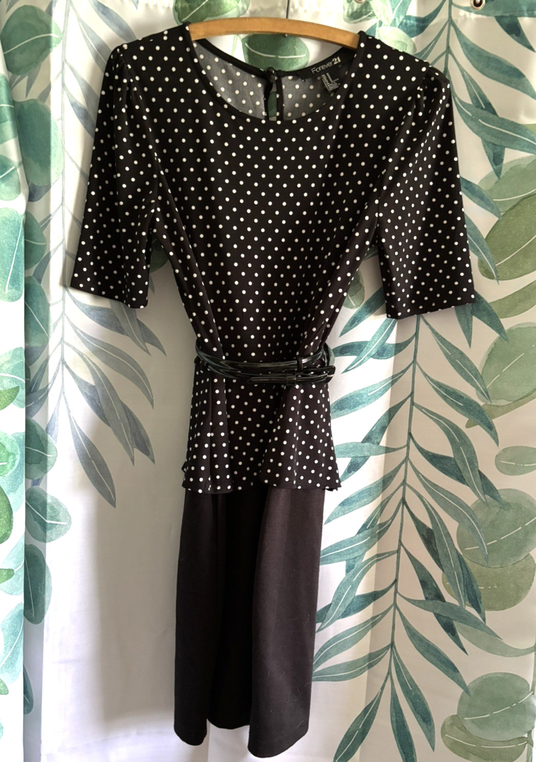 Forever 21 Black Polka Dot Business Poly/Spandex Dress with Belt Size Medium M