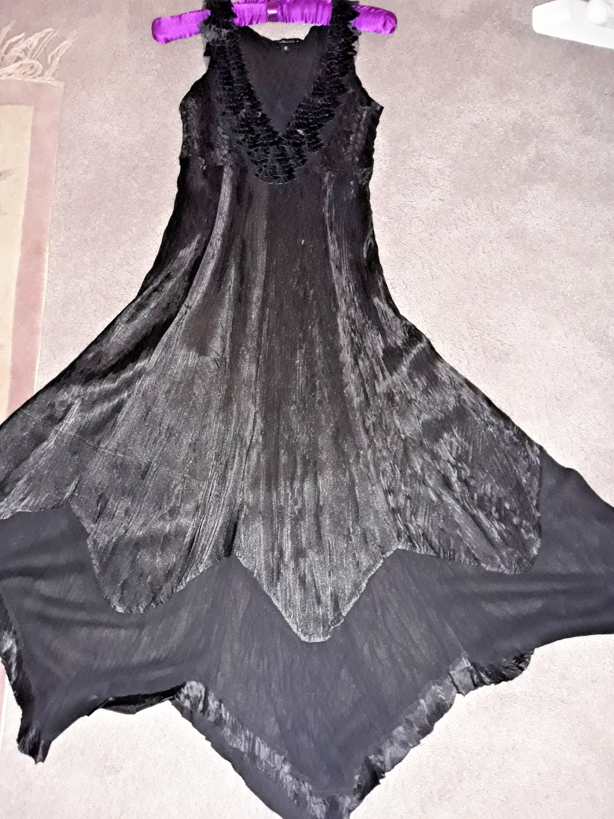 Classic KOMAROV Black Sleeveless Handkerchief Hemline 46″ Midi-Length Dress S