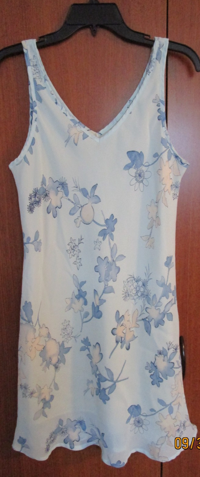 Knapps Studio Sleeveless Dress Medium Polyester & Nylon Bust 42 Length 36.5 in