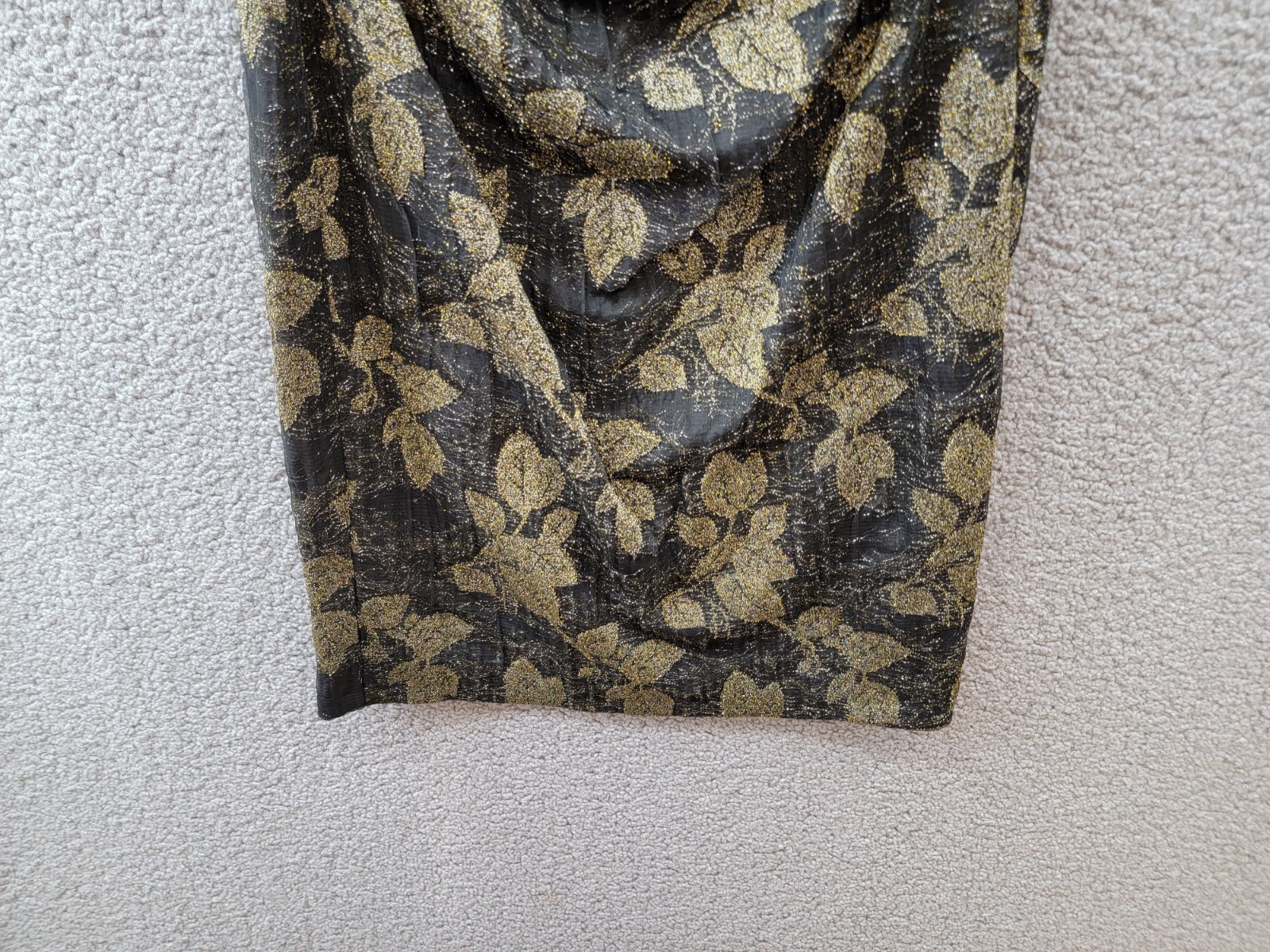 Vince Camuto Metallic-Knit Ruched Cowlneck A-Line Dress Women’s 6 Black/Gold