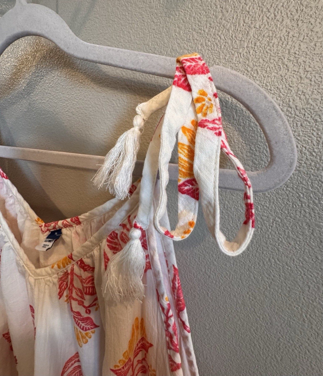 Old Navy White Pink Yellow Floral V-Neck Strappy Midi Sundress Pockets M