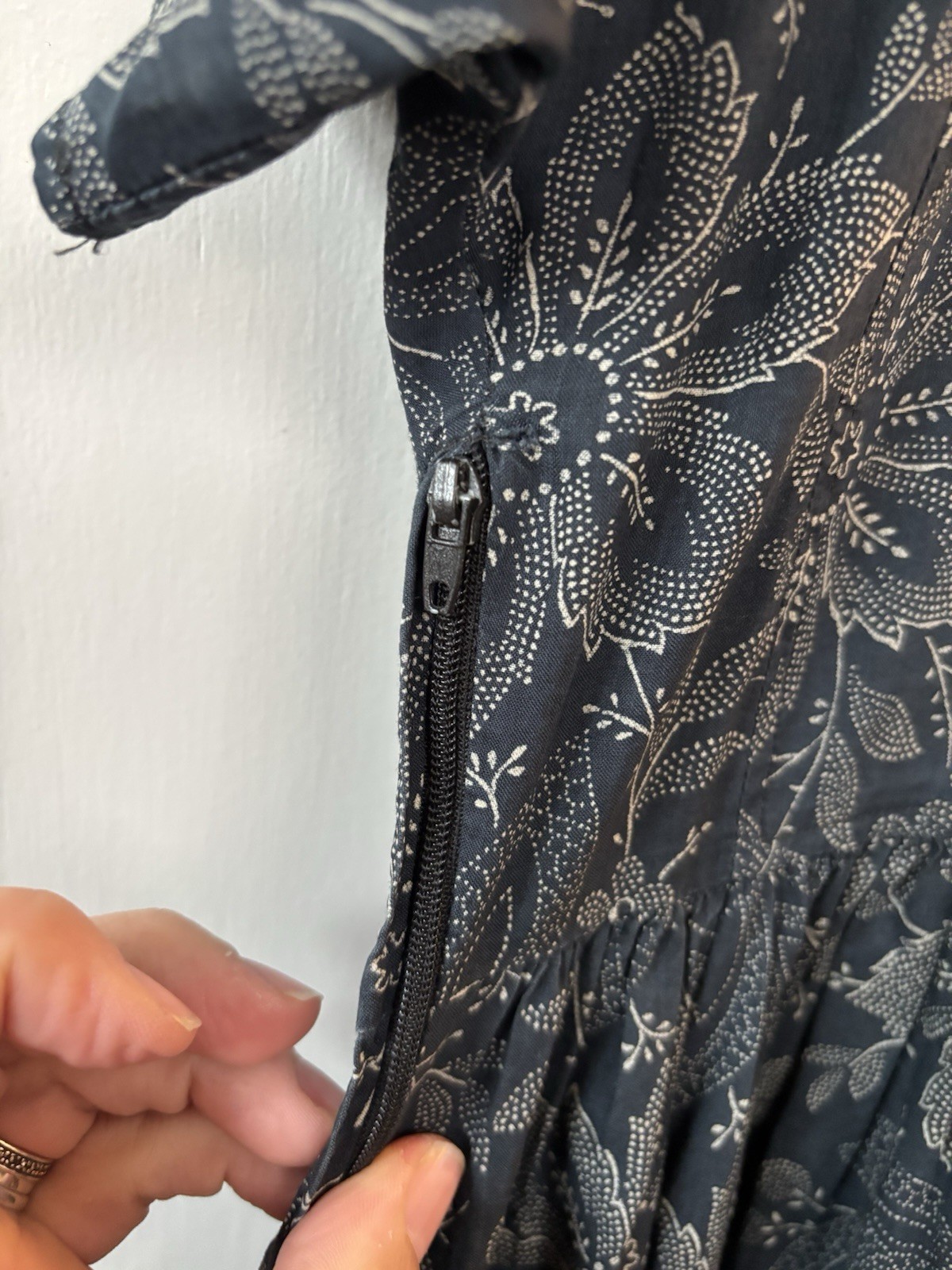Cacharel Vintage Paris Floral Navy Gray Fit & Flare Pockets Cotton Midi Dress 40