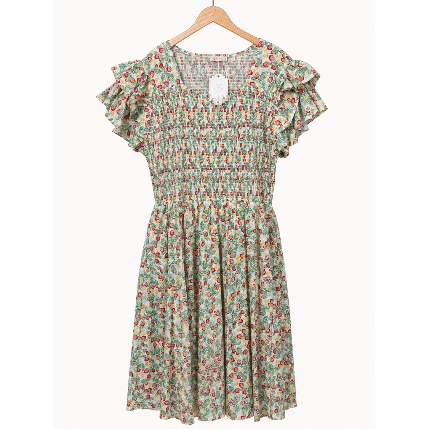 Ivy City Co Strawberry Smocked Ruffle Maxi Dress Size 3X Garden Party Cottage