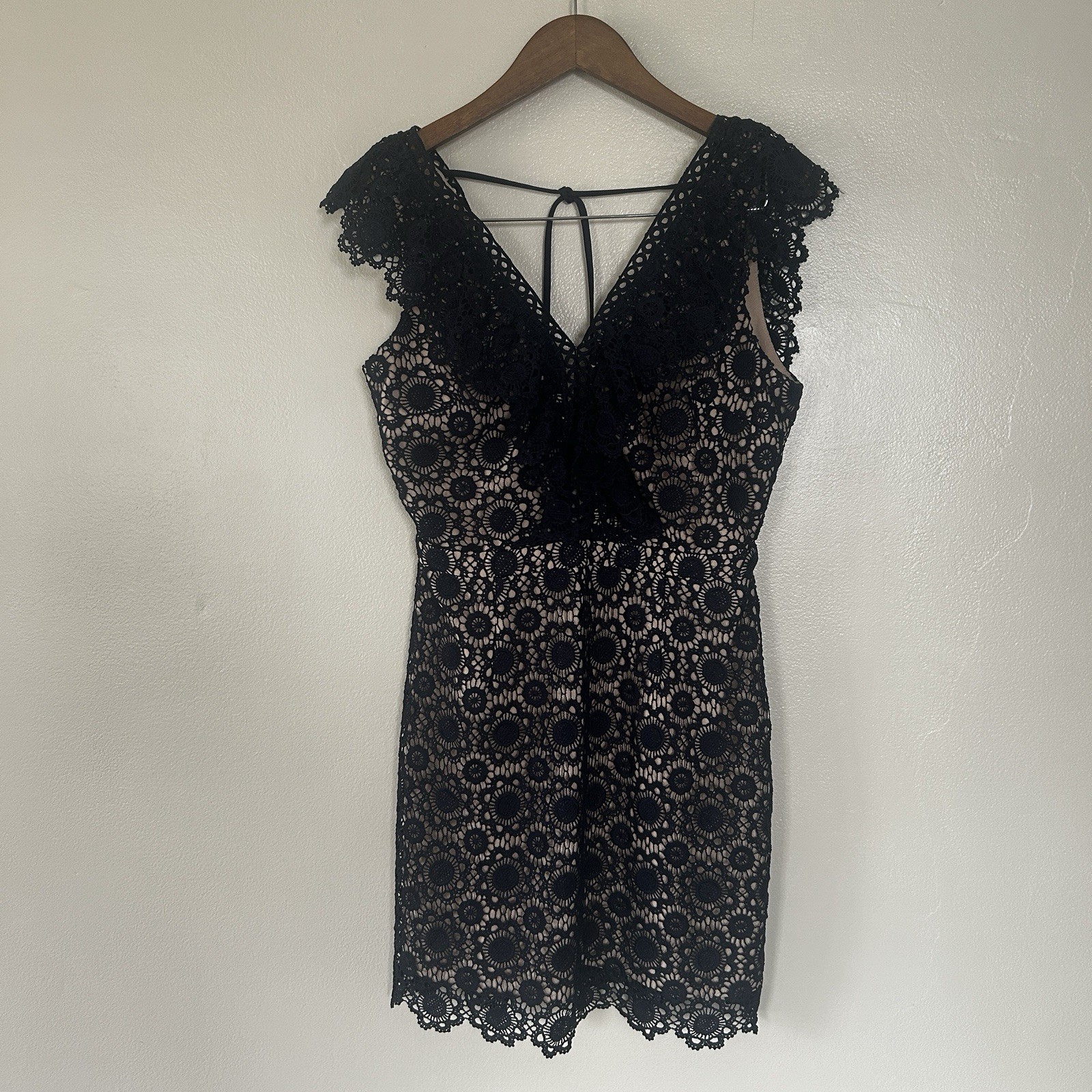 JOA Navy Blue Crochet Lace Mini Dress Medium Nude Lined Open Back