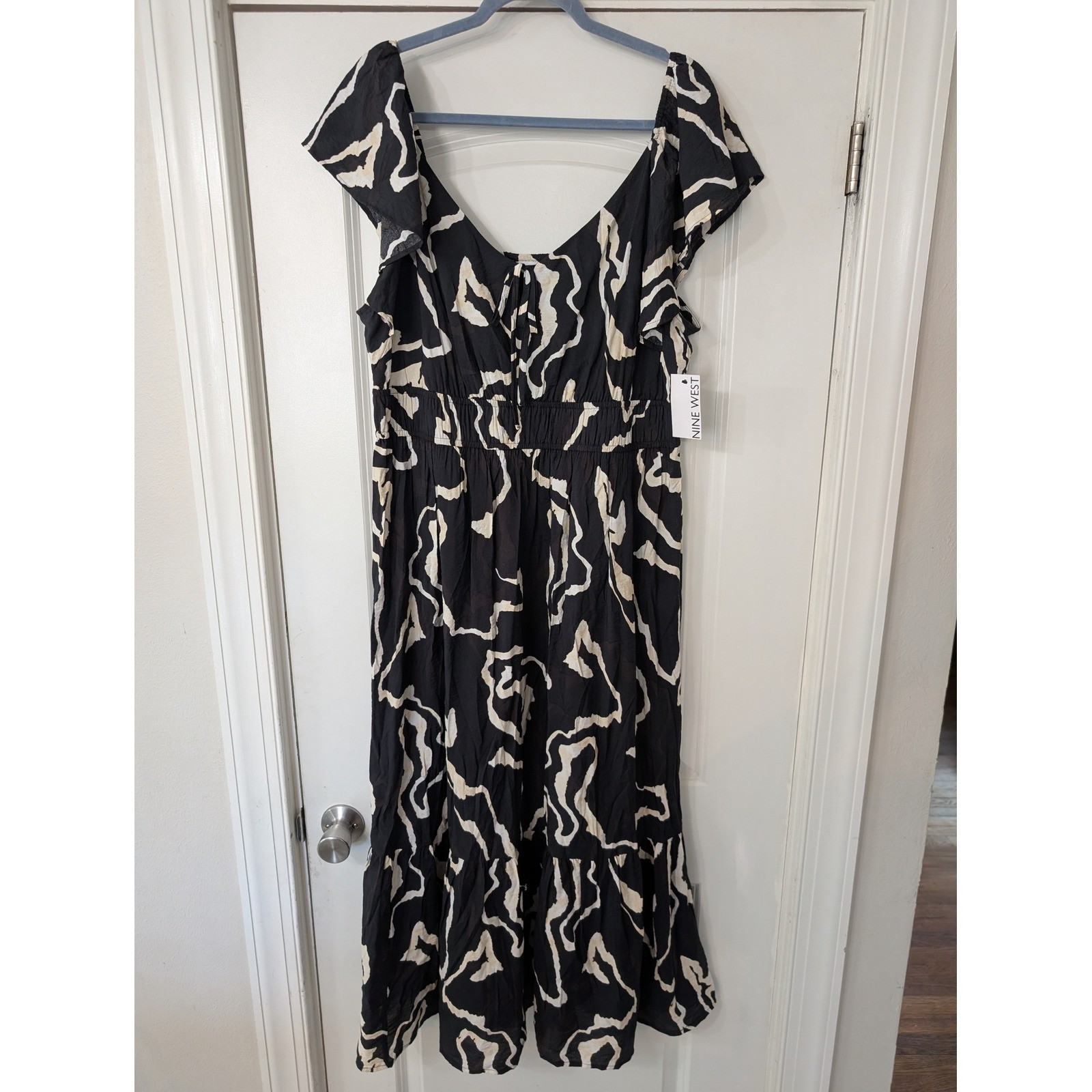 Nine West Womens XXL Black Abstract Flutter Sleeve Maxi Dress NWTs flowy beachy