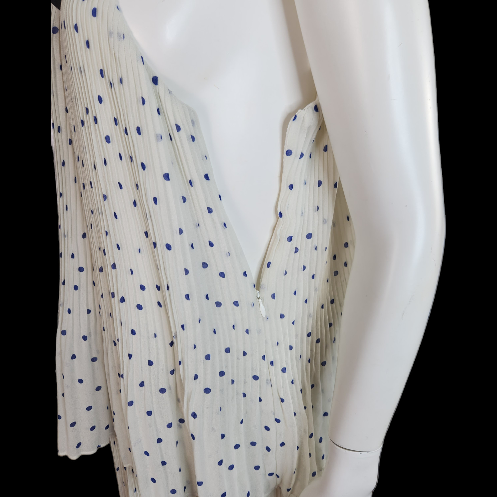 NWT Samsoe Samsoe Womens Large White Pleated Blue Polka Dot Maxi Dress Tatiana