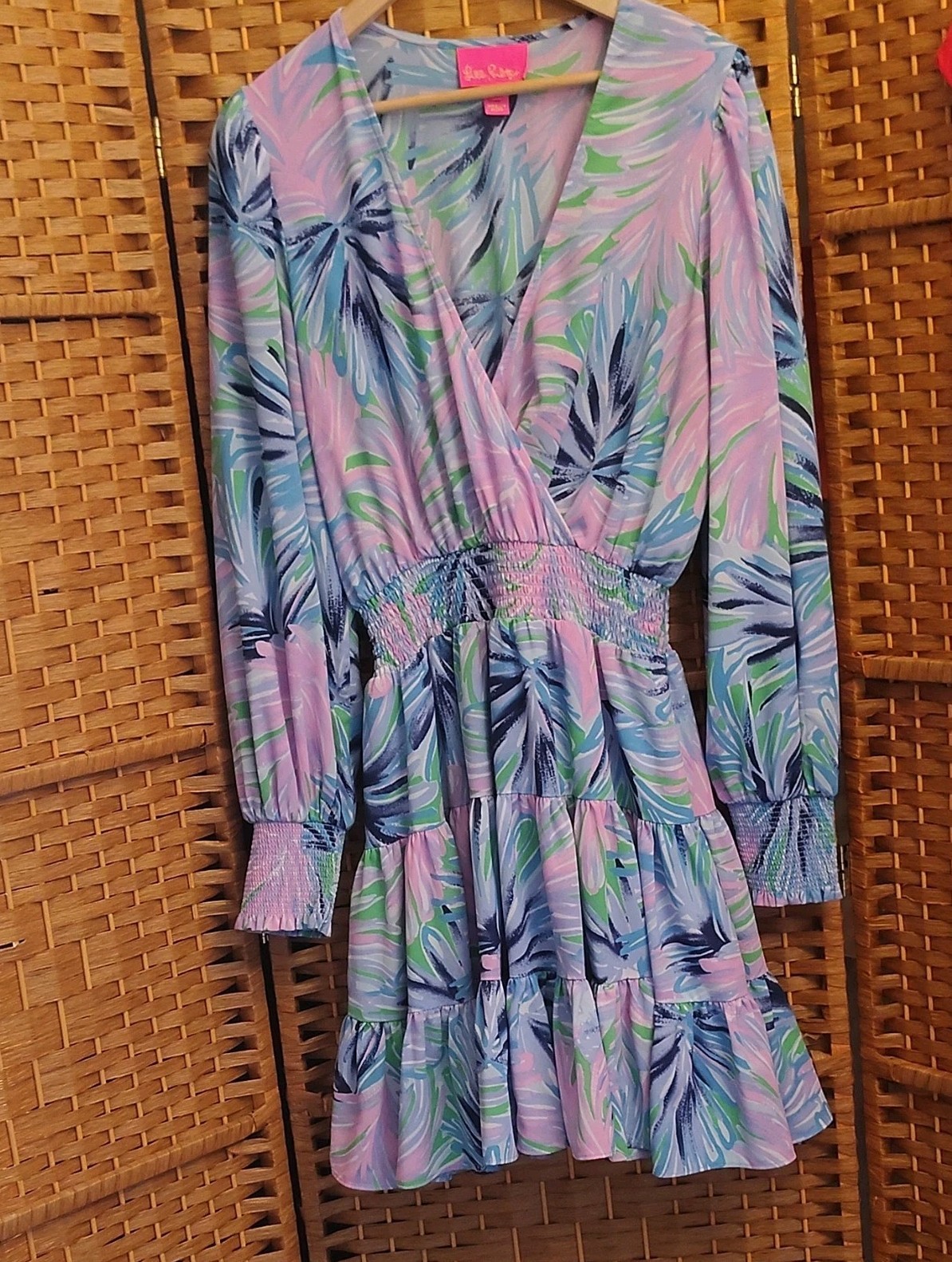 Lilly Pulitzer Women’s Pink/Blue/Green Floral V-Neck Smocked Short Dress Size 8