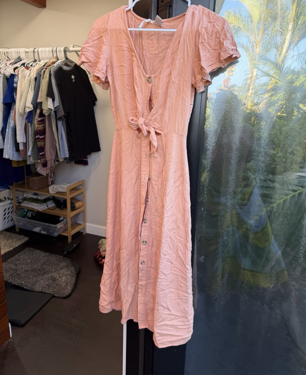 Mimi Chica Pink Solid V-Neck Flutter Sleeve Button Front Tie Waist Midi XS