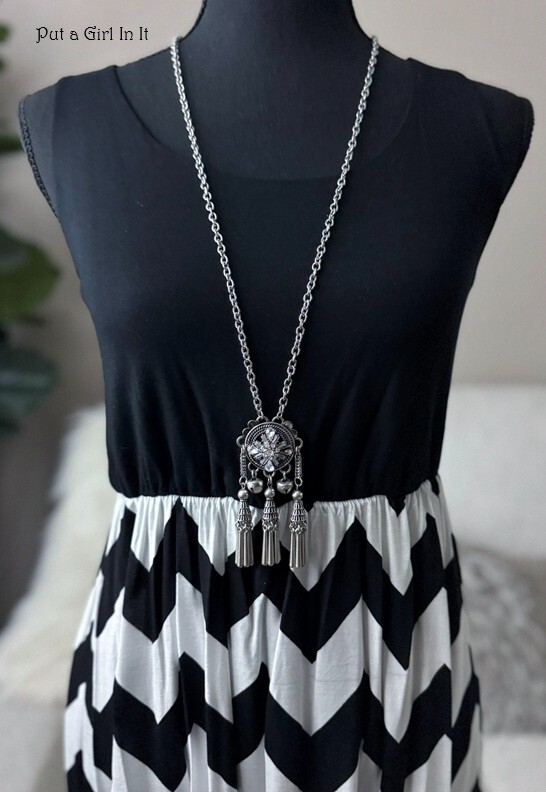 USA Boho Women’s Plus Size Black White Chevron Sleeveless Tank Dress 1X 2X 3X