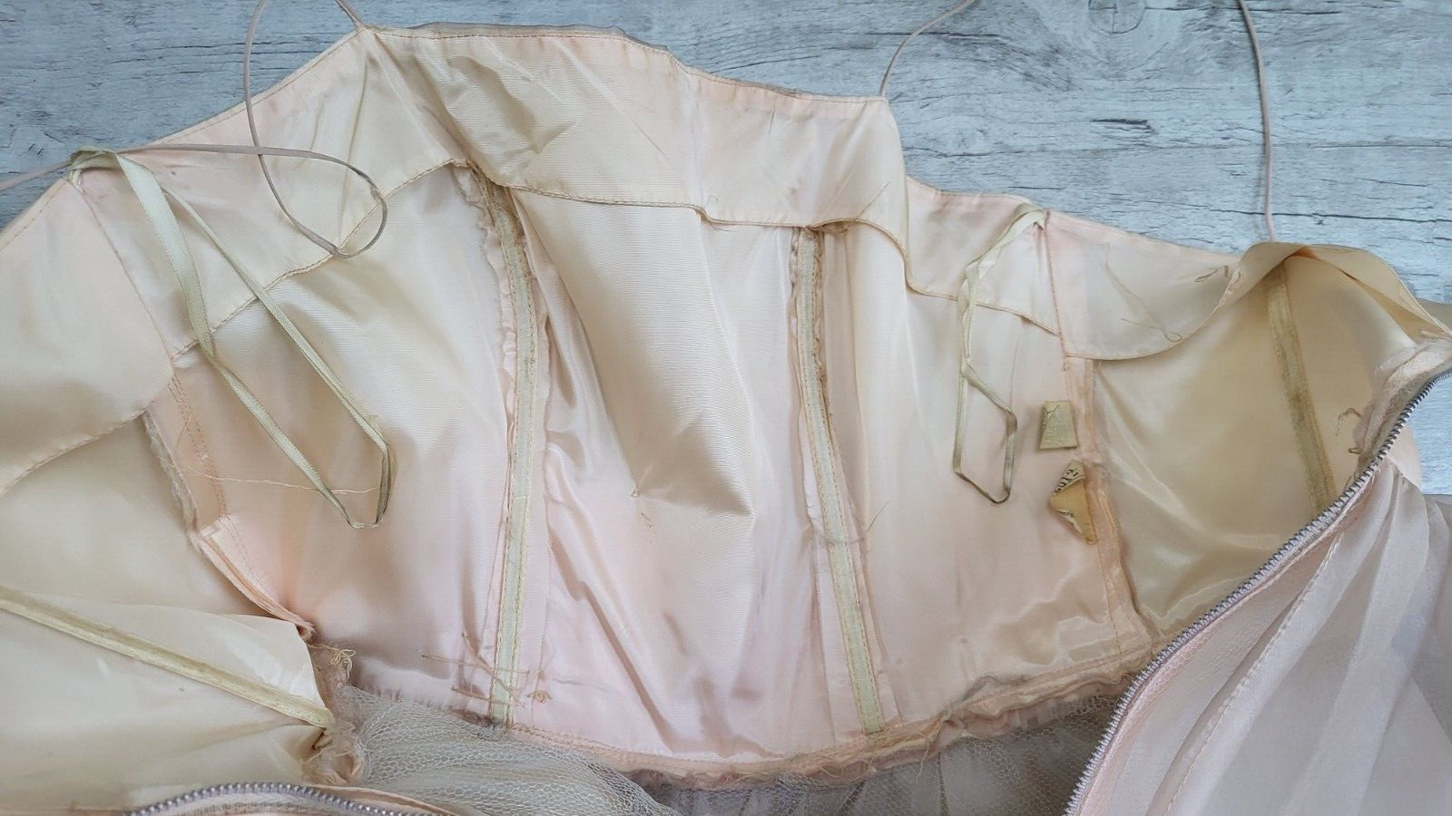 Vintage 1950s Peach Satin Dusty Rose Organza Tulle Party DRESS Size S G2U