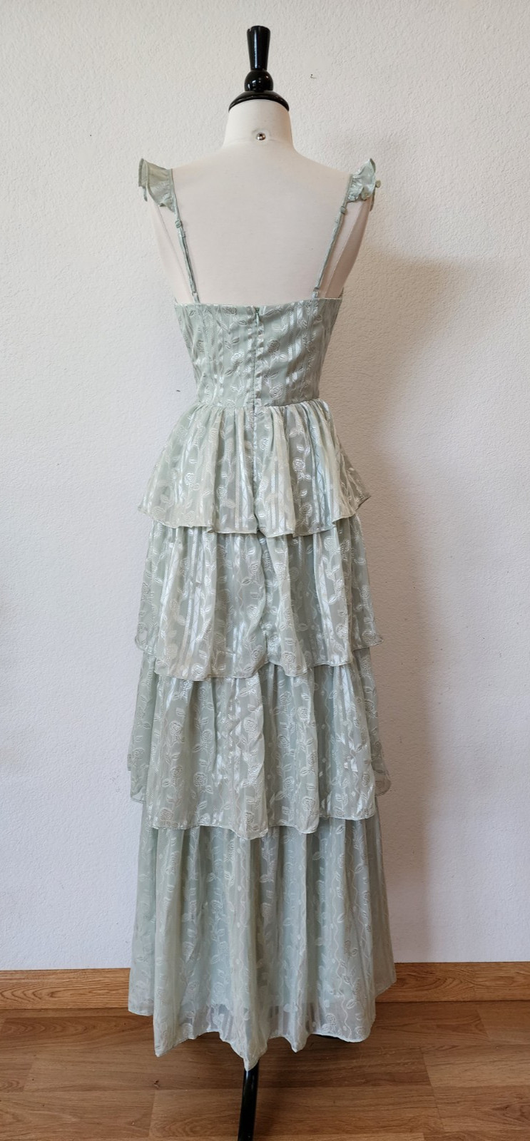 New Maxi Dress Size Large Jacquard Sage Green Tiered Floral High Slit Formal
