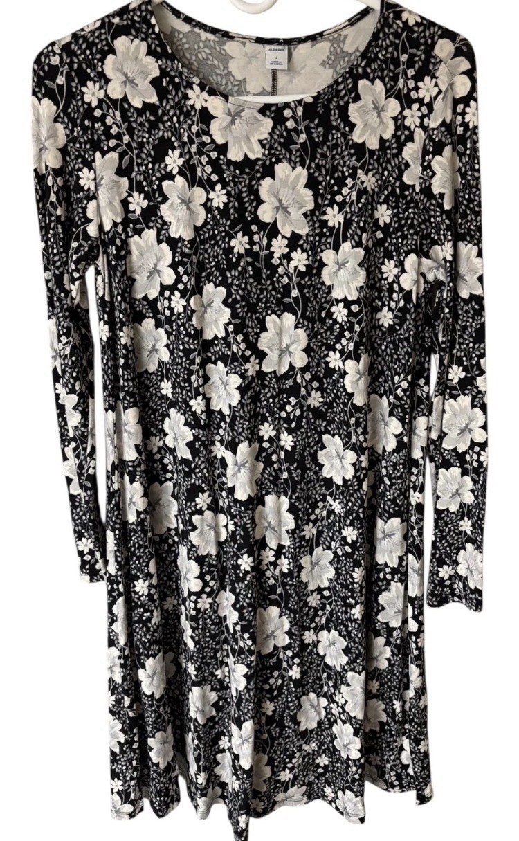 Women’s Floral Top.!!!