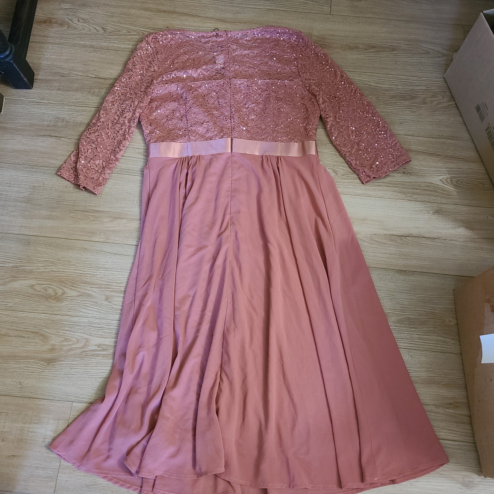 Miusol Elegant V Neck Sequin Glitter Lace Dress, Dusty Pink, XXL (18) NWT!
