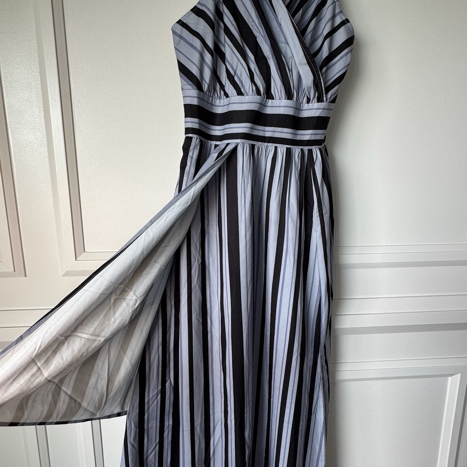 Layered Elegant Striped Sleeveless Halter Dress w/ Pockets Side Zipper Slit Sz M